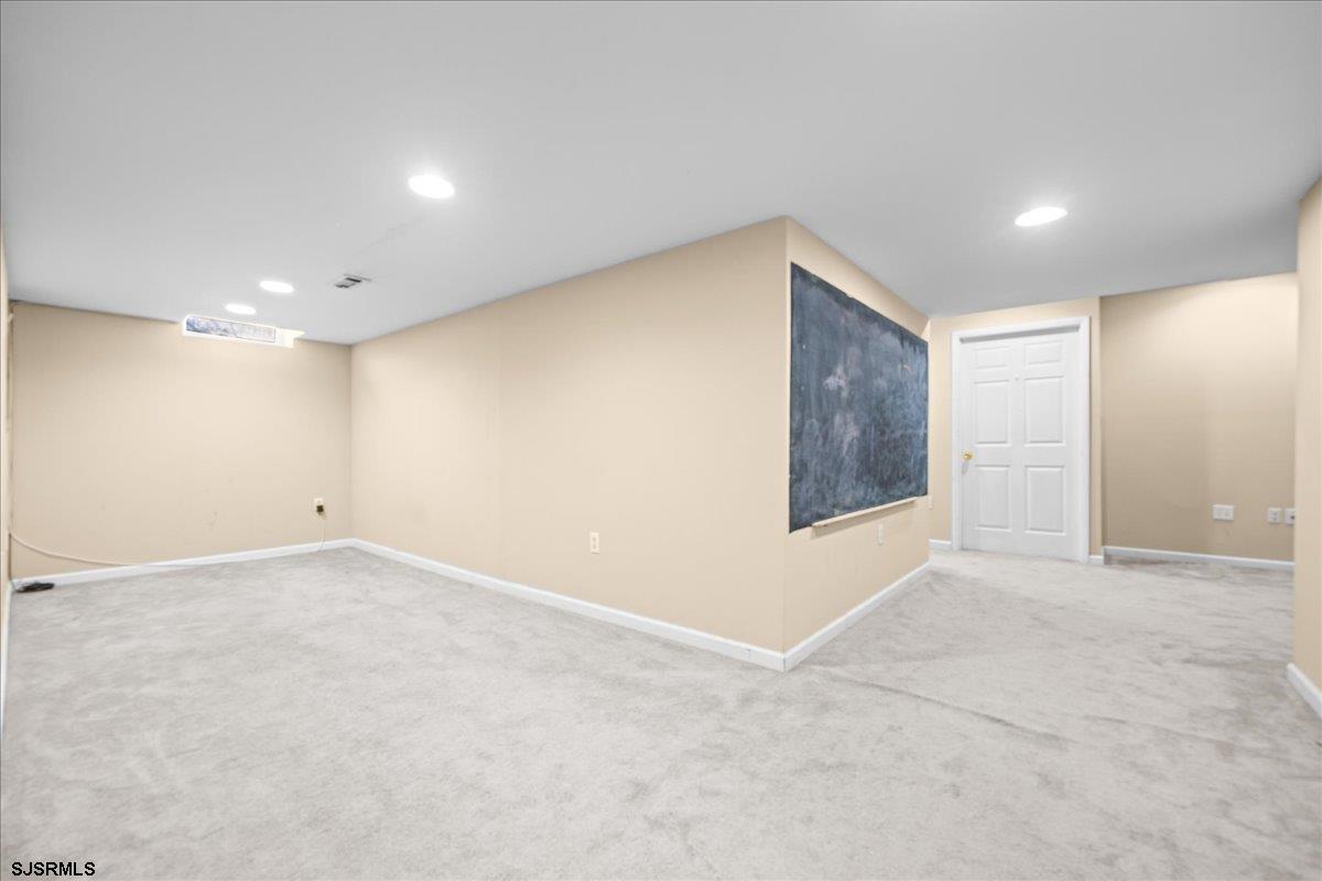 34 Sugarberry Dr