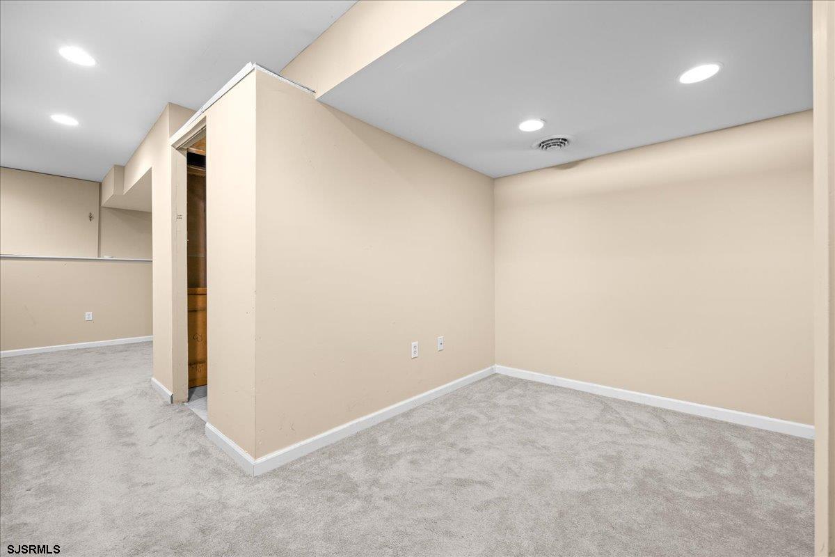 34 Sugarberry Dr