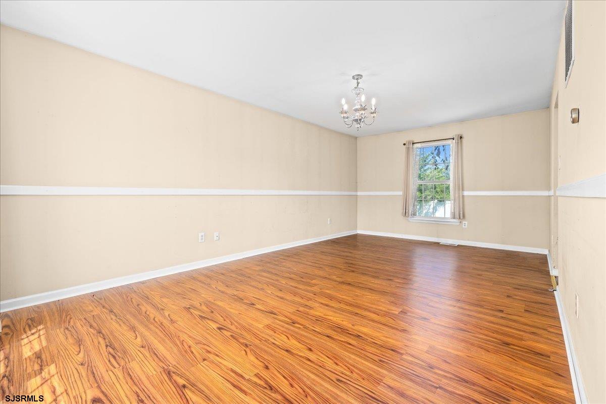 34 Sugarberry Dr