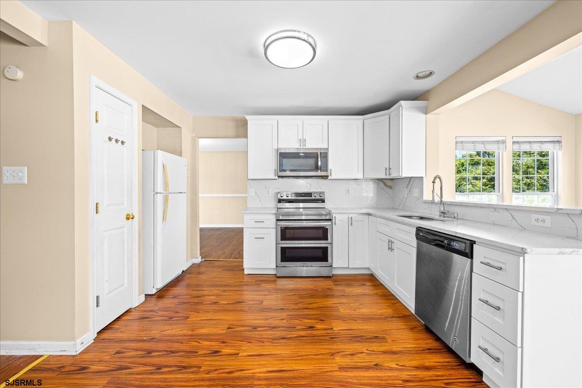 34 Sugarberry Dr