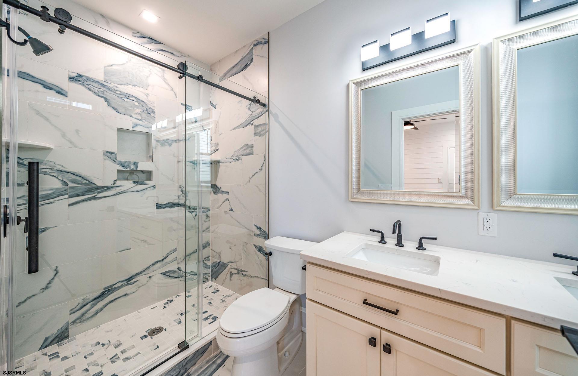 1116 Ocean Ave, Unit #B
