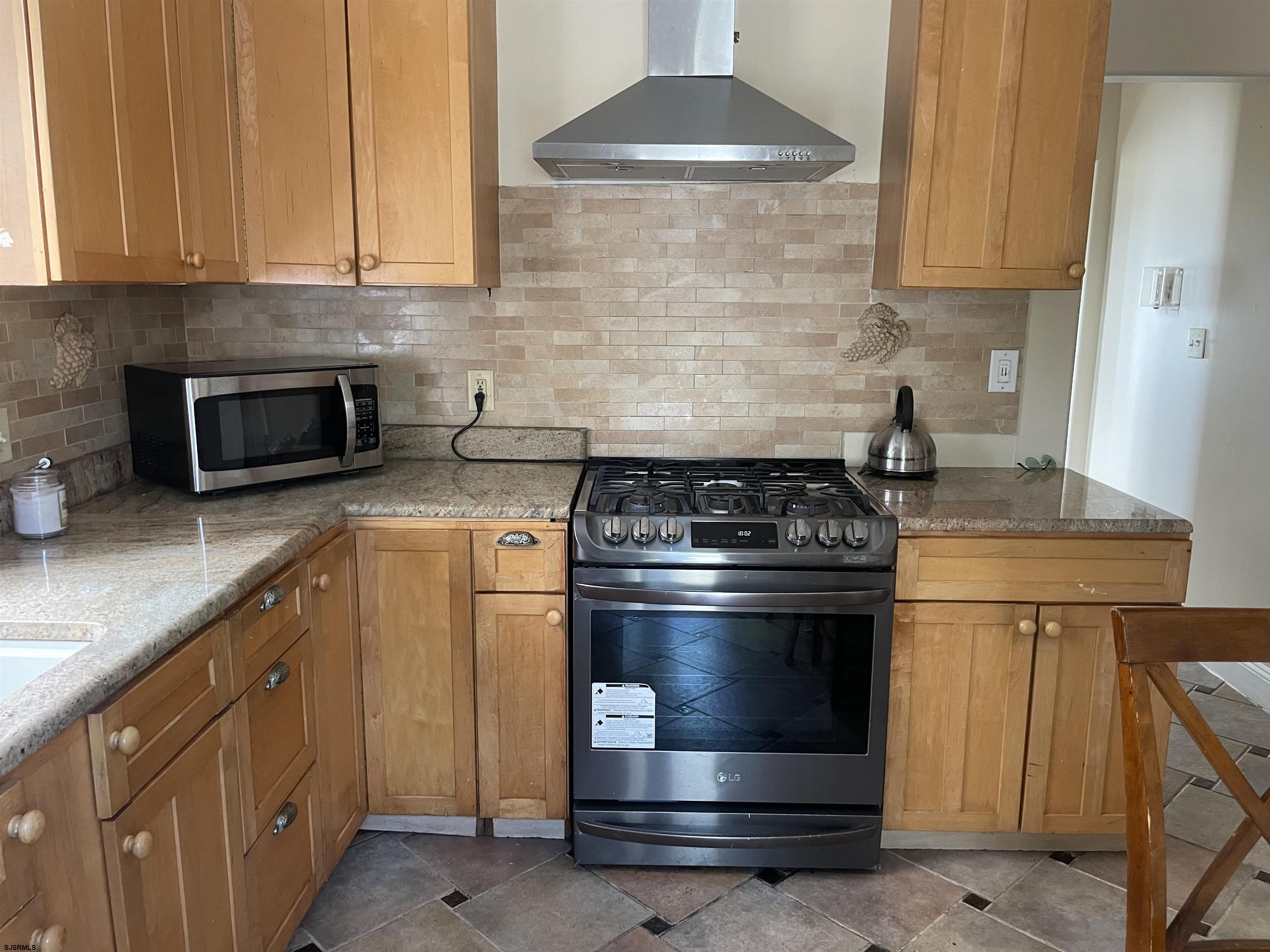 108 E Black Horse Pike