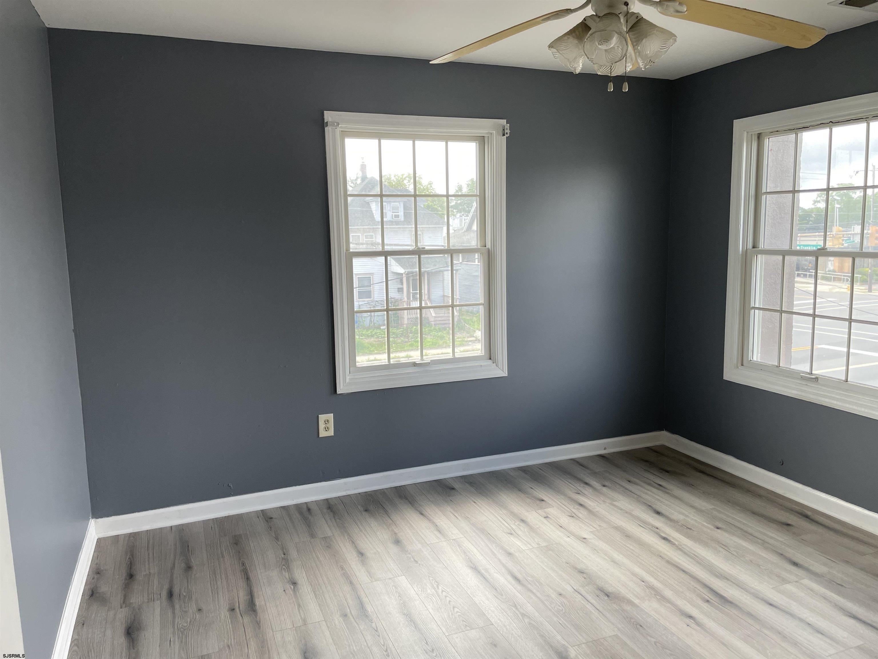 108 E Black Horse Pike