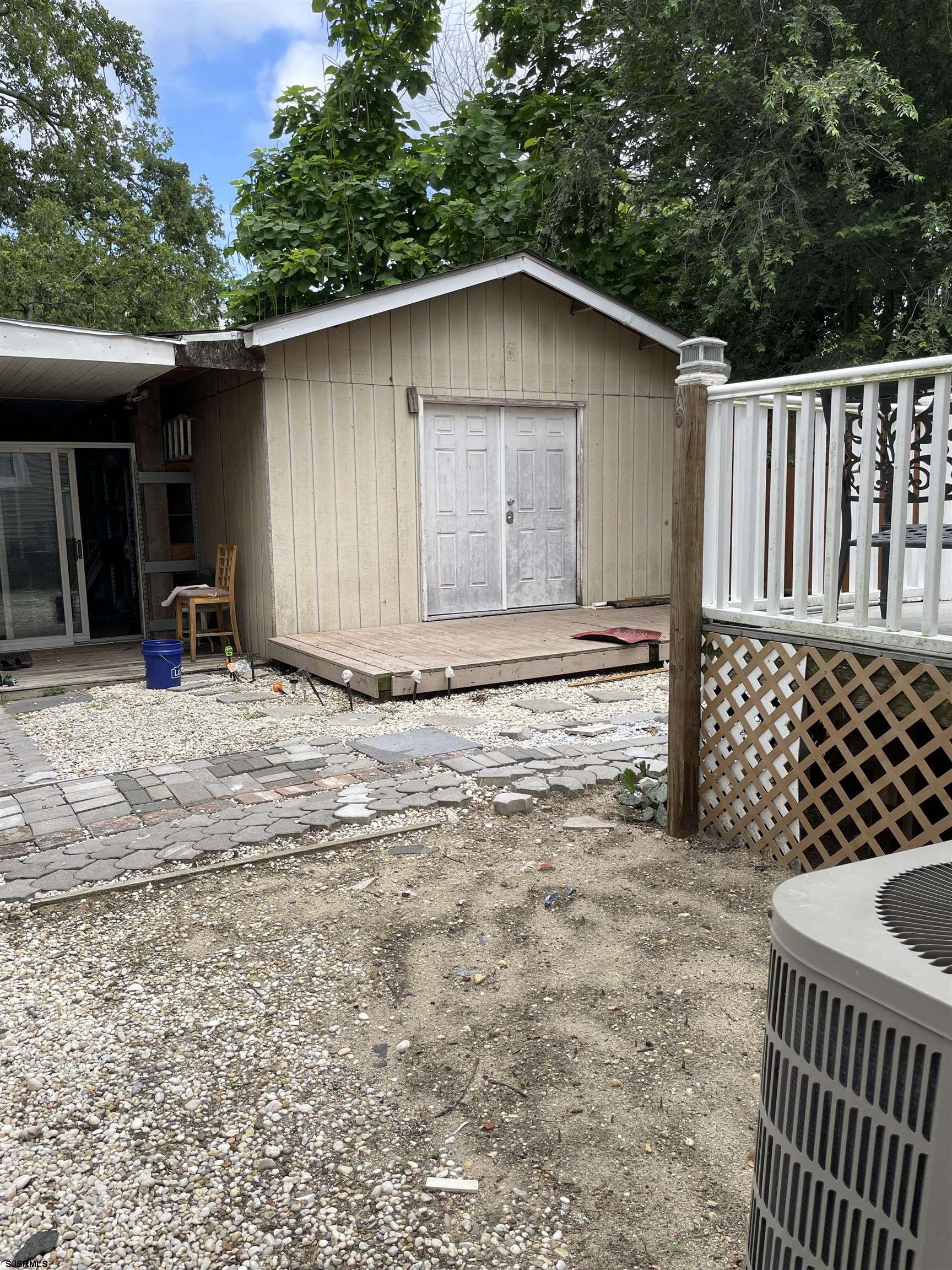 108 E Black Horse Pike