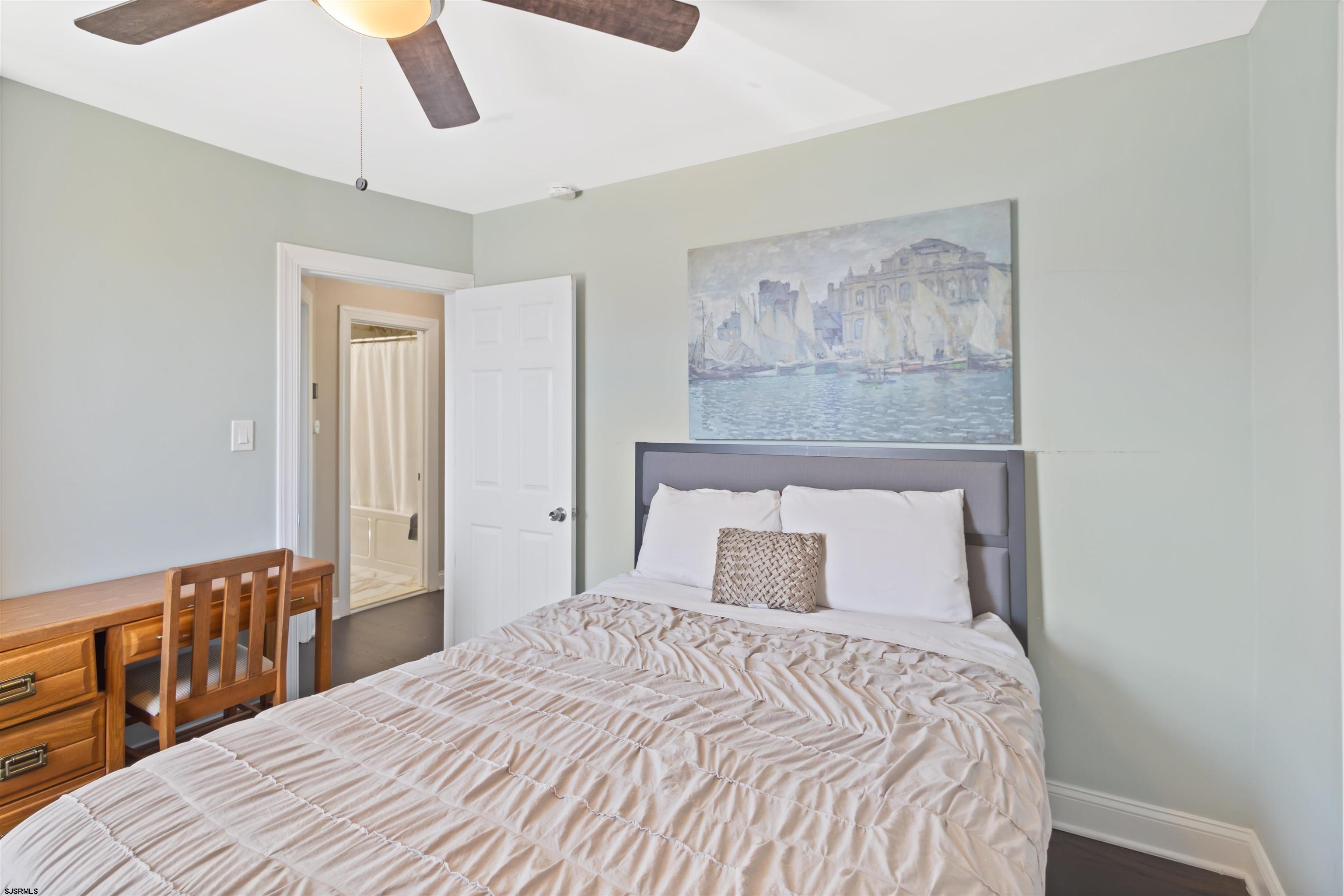 11 N Weymouth Avenue