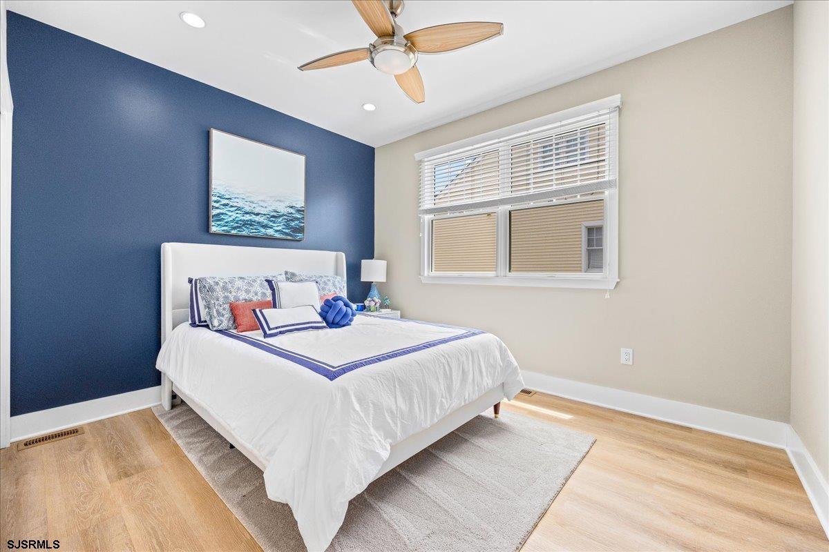9404 Amherst