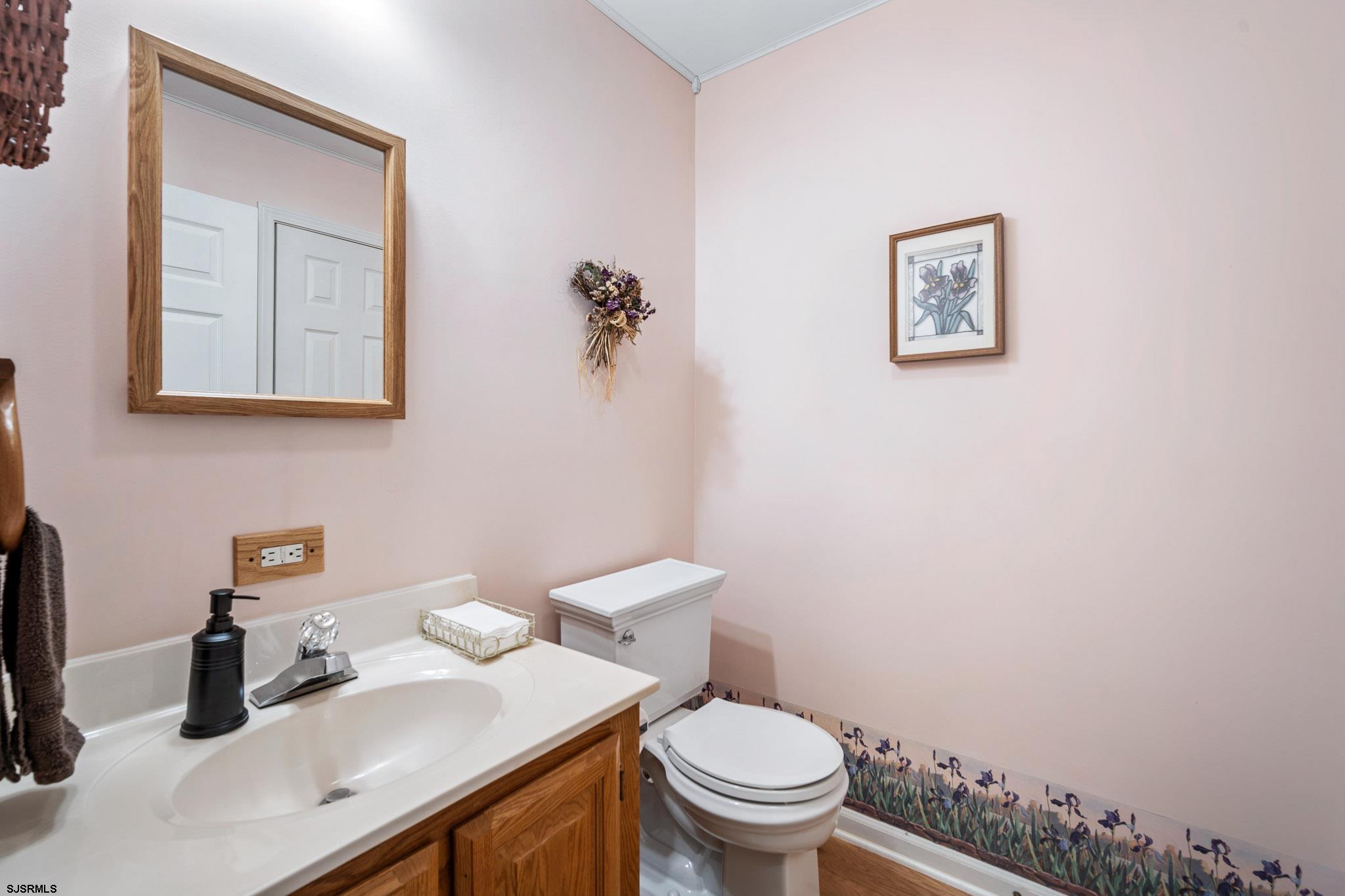 14 Teaberry Ln