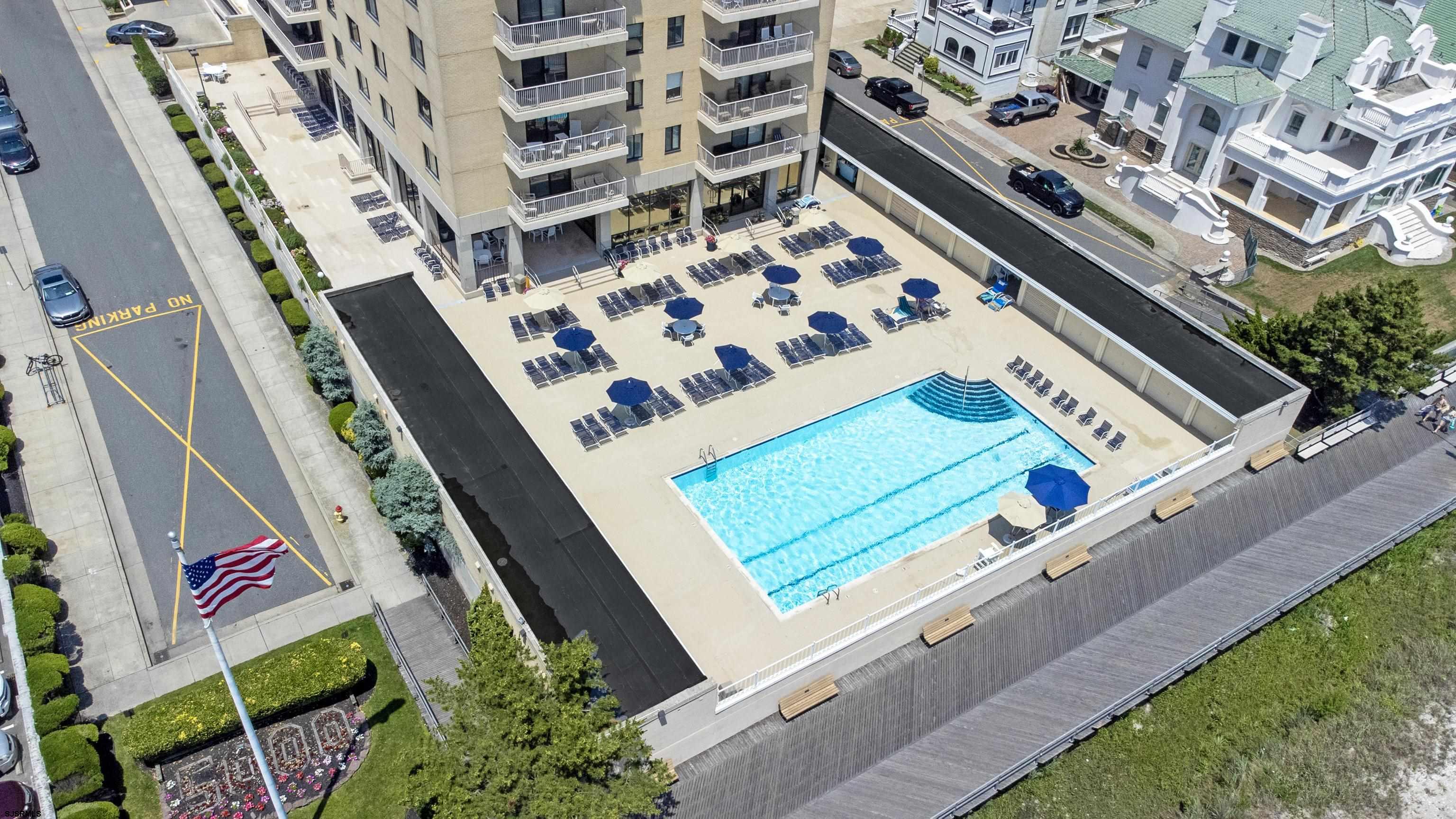 5000 Boardwalk - Picture 1