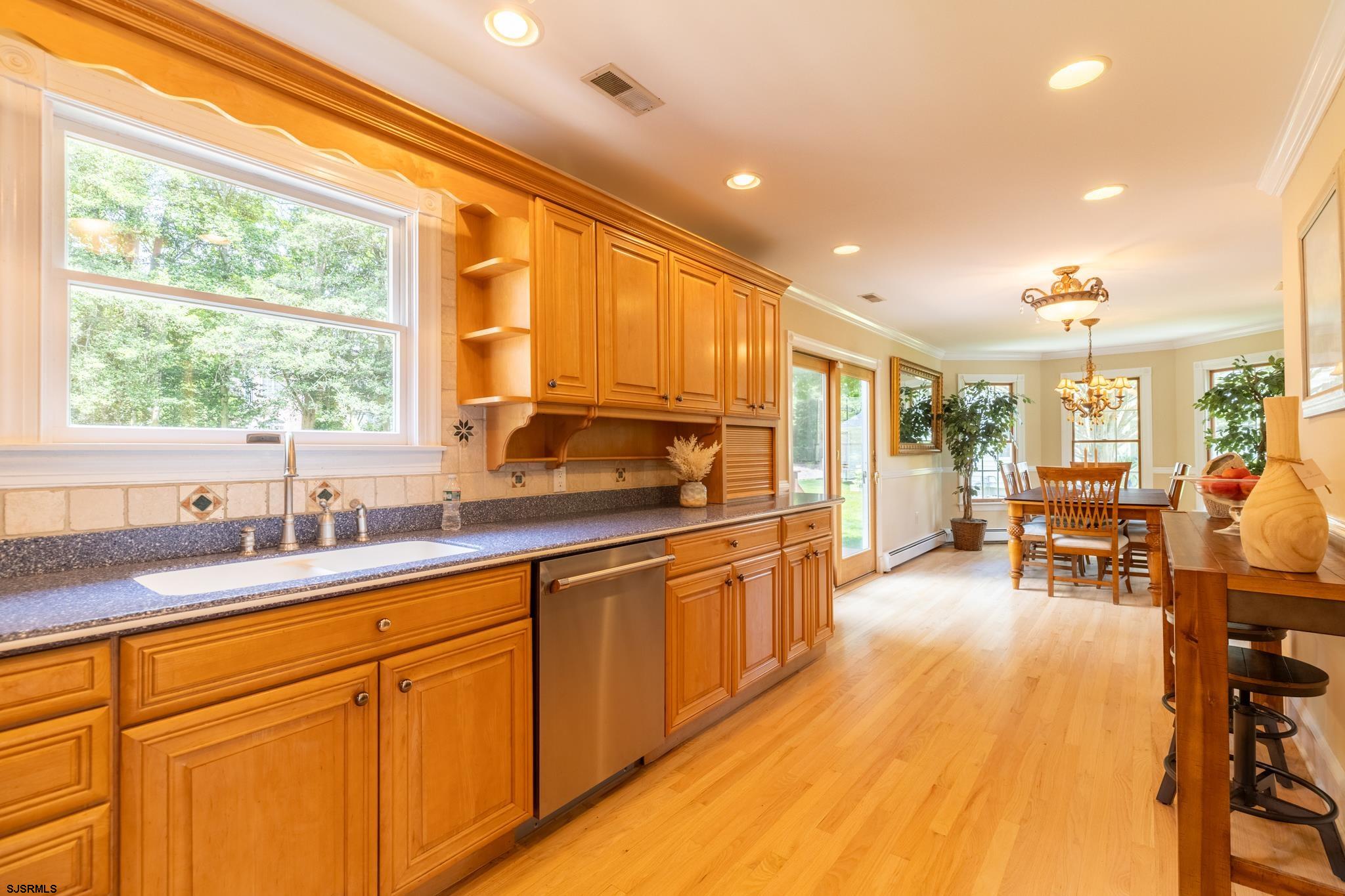 110 E Patcong Avenue