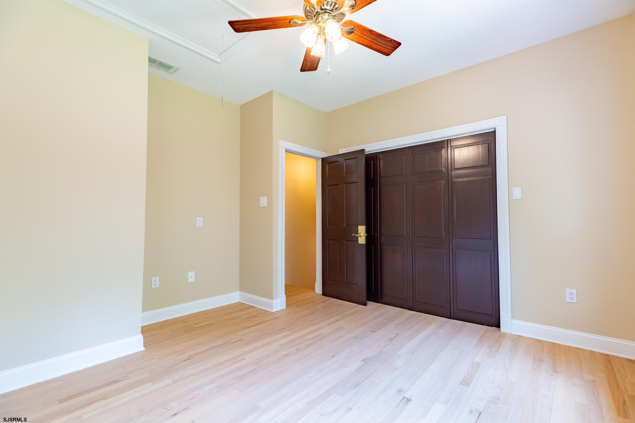 110 E Patcong Avenue