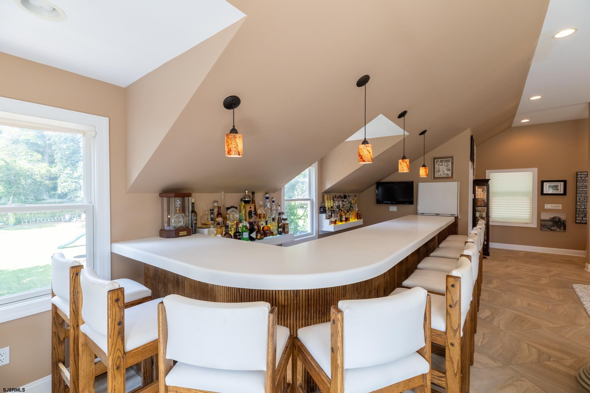 110 E Patcong Avenue