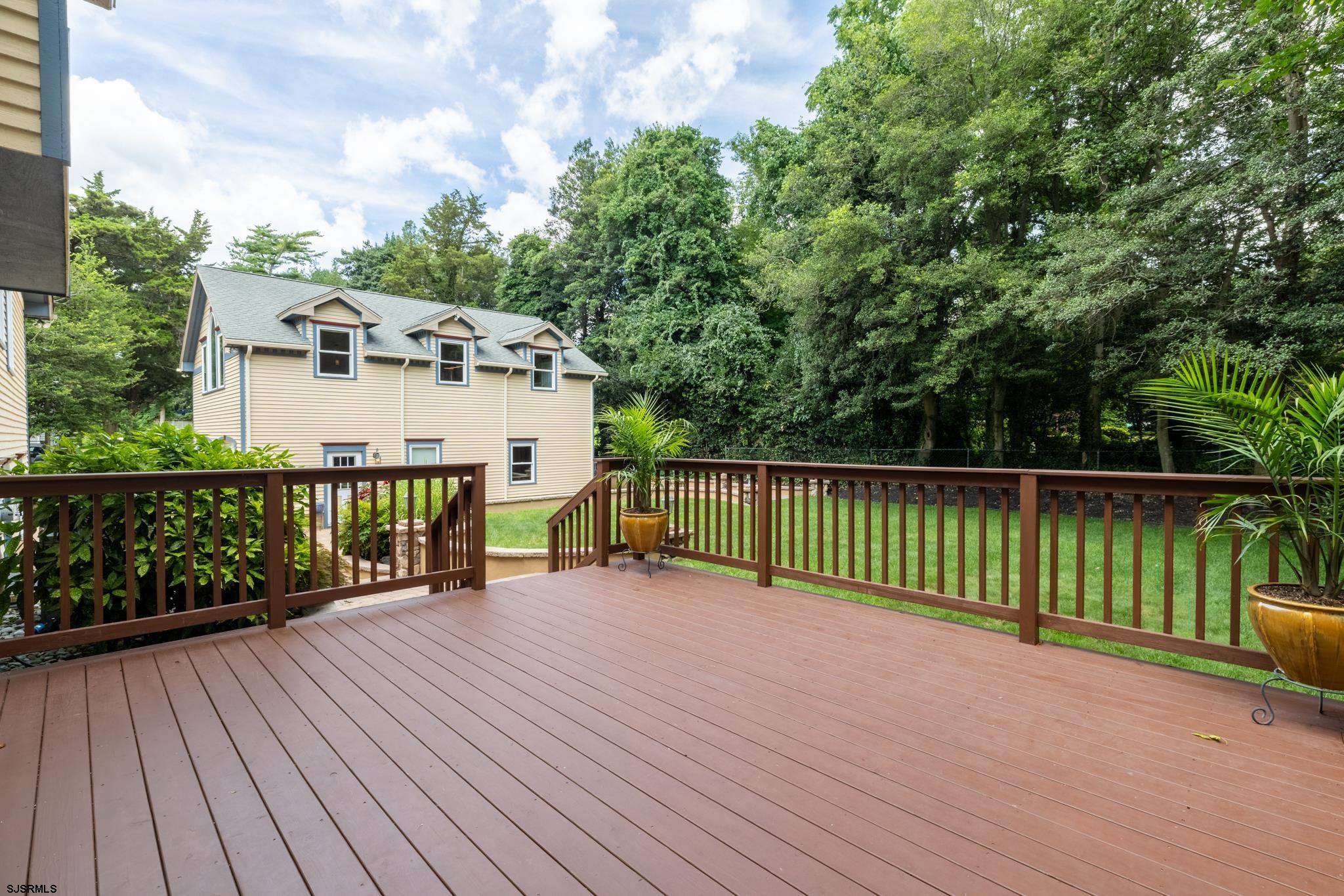 110 E Patcong Avenue