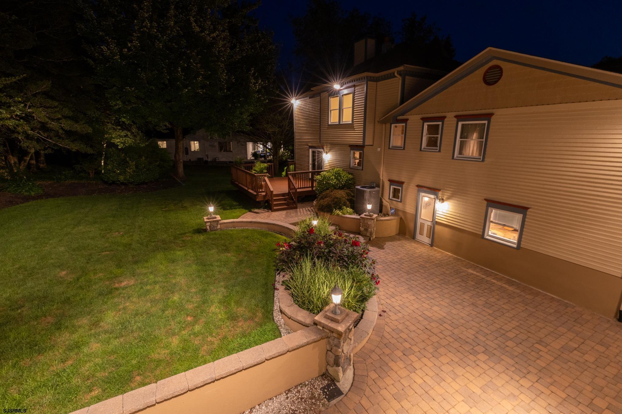 110 E Patcong Avenue
