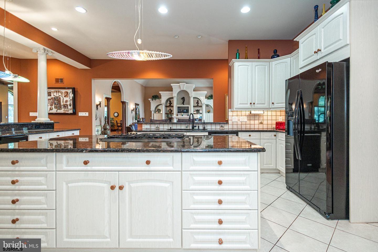 415 Bridgeboro Road