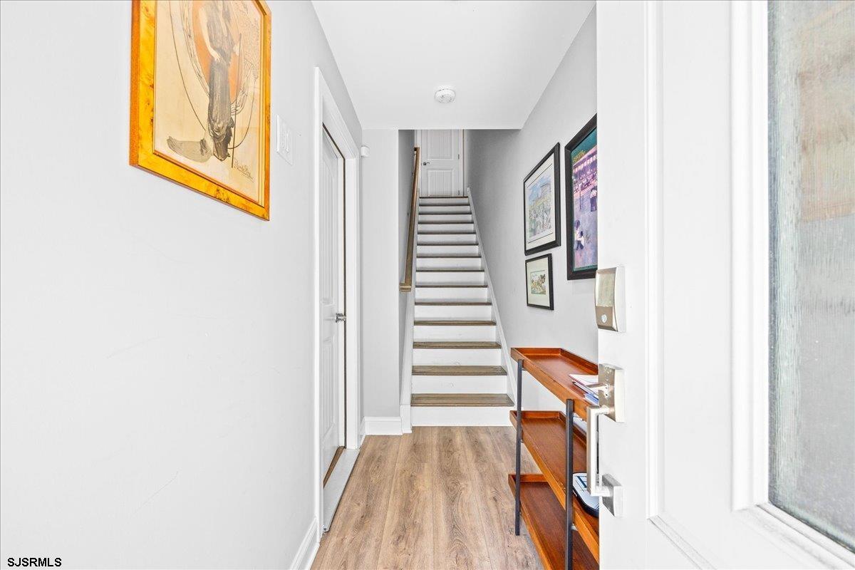 1 N Nashville Avenue - Picture 2