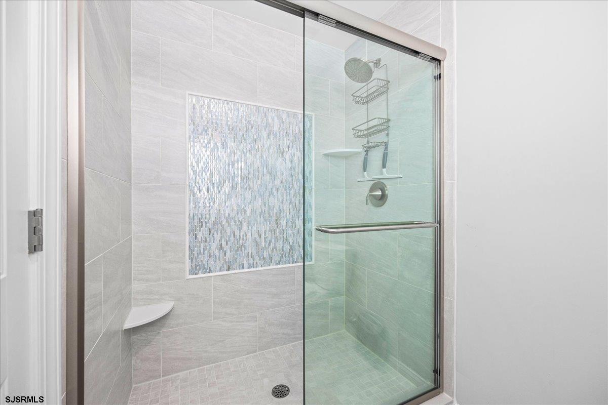 1 N Nashville Avenue