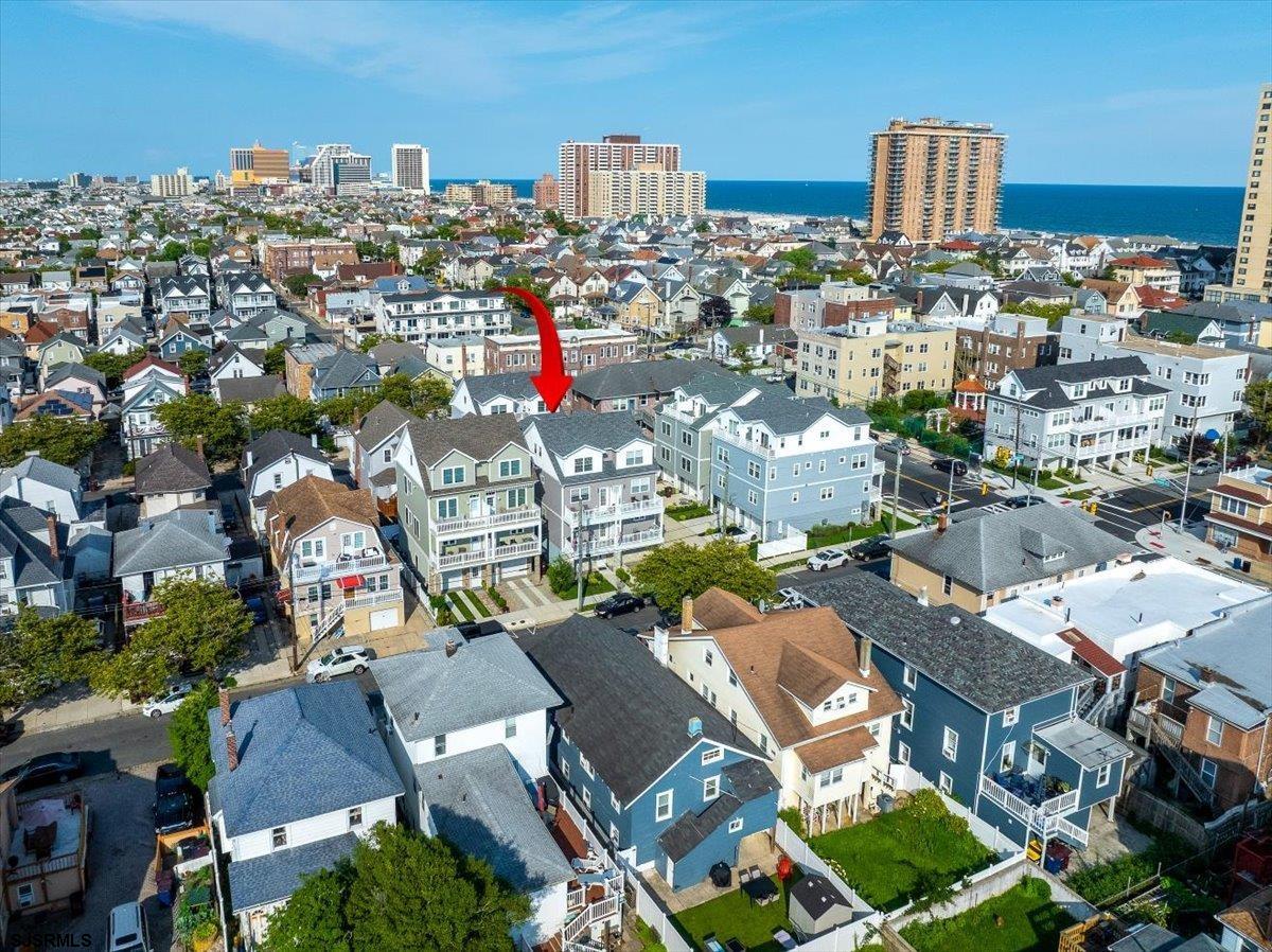 1 N Nashville Avenue