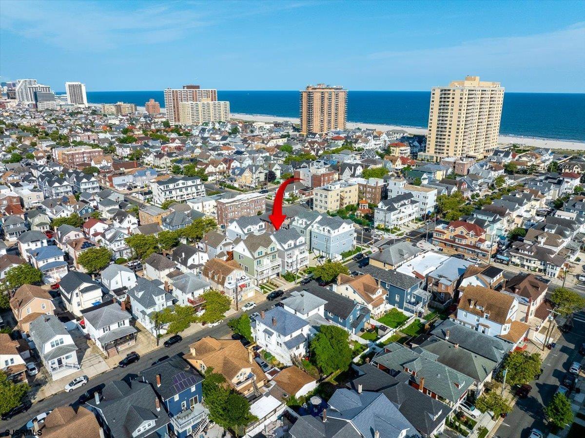 1 N Nashville Avenue