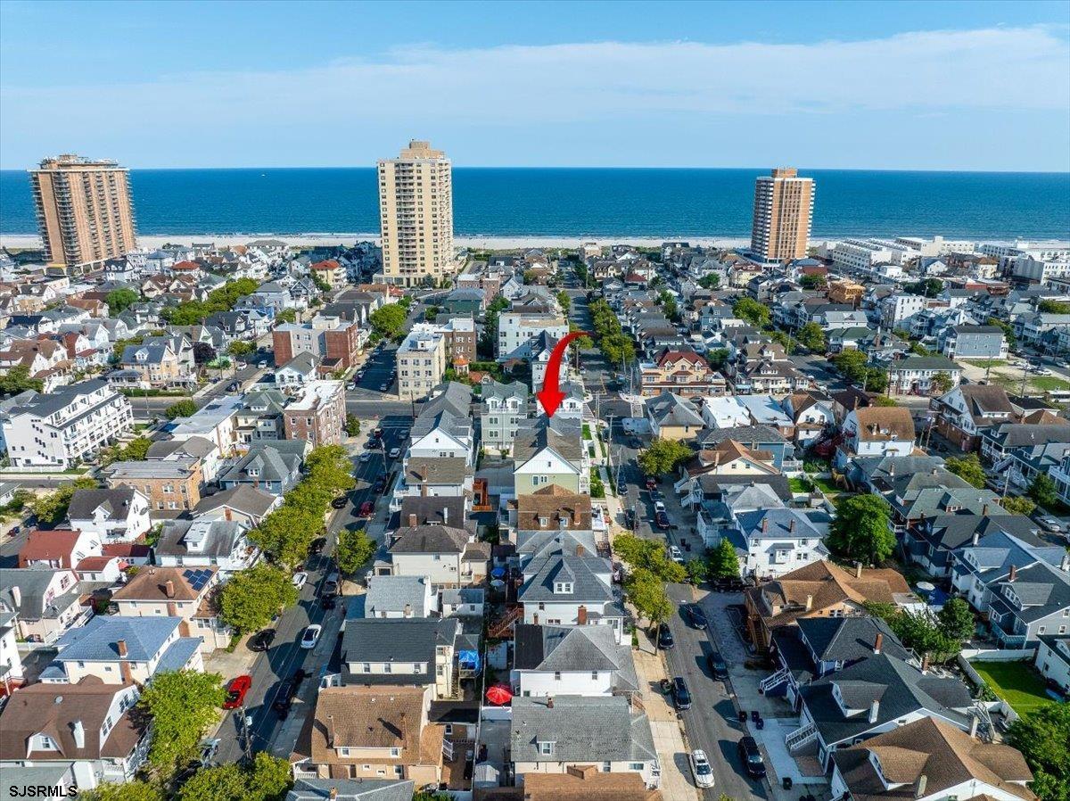 1 N Nashville Avenue