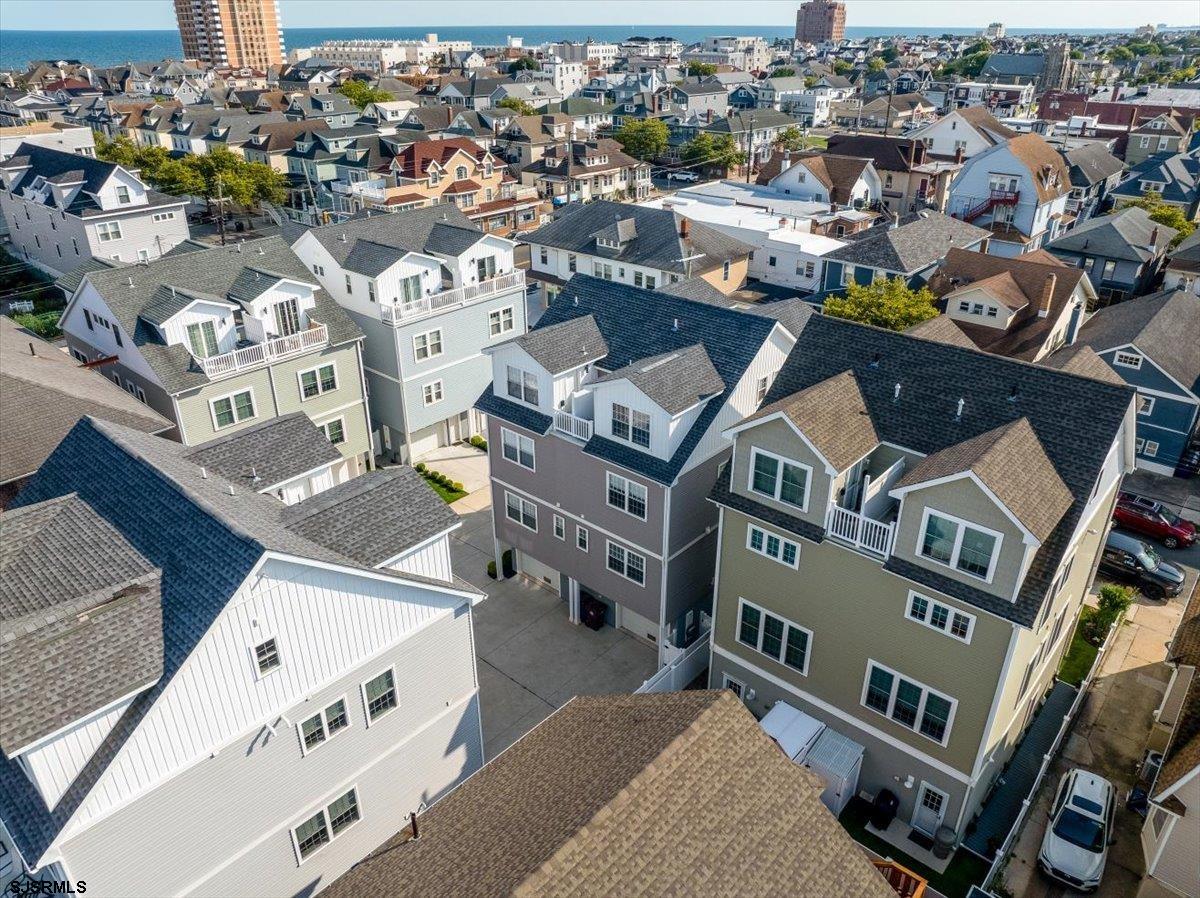 1 N Nashville Avenue