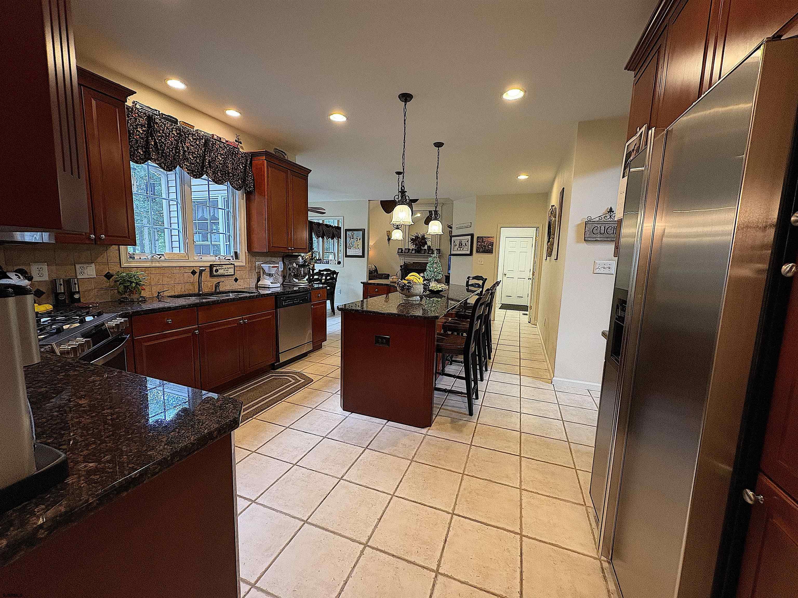 304 Arlington Ct