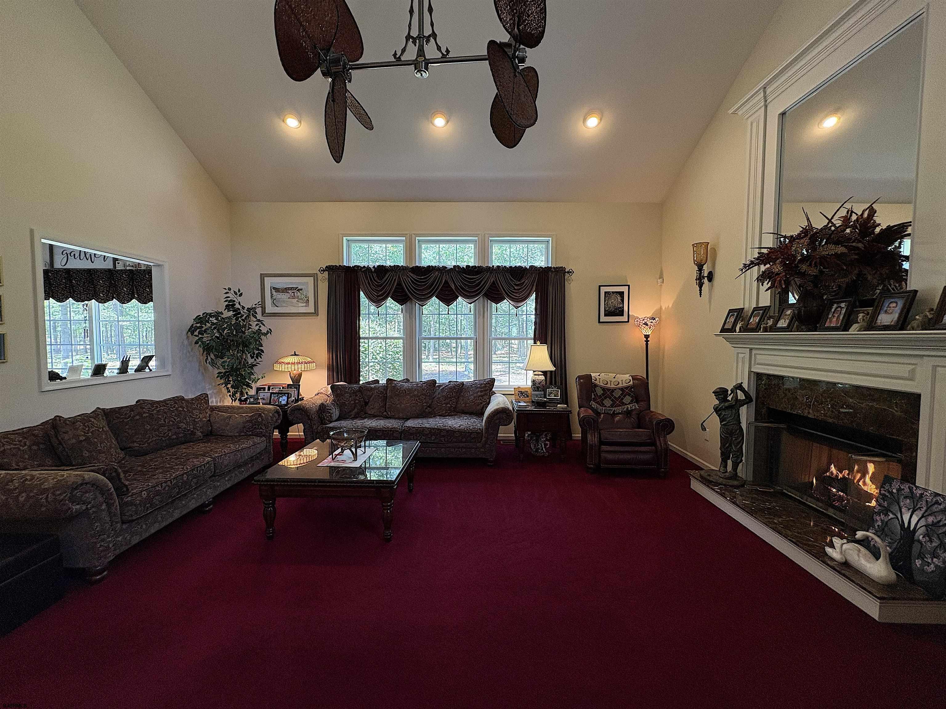 304 Arlington Ct