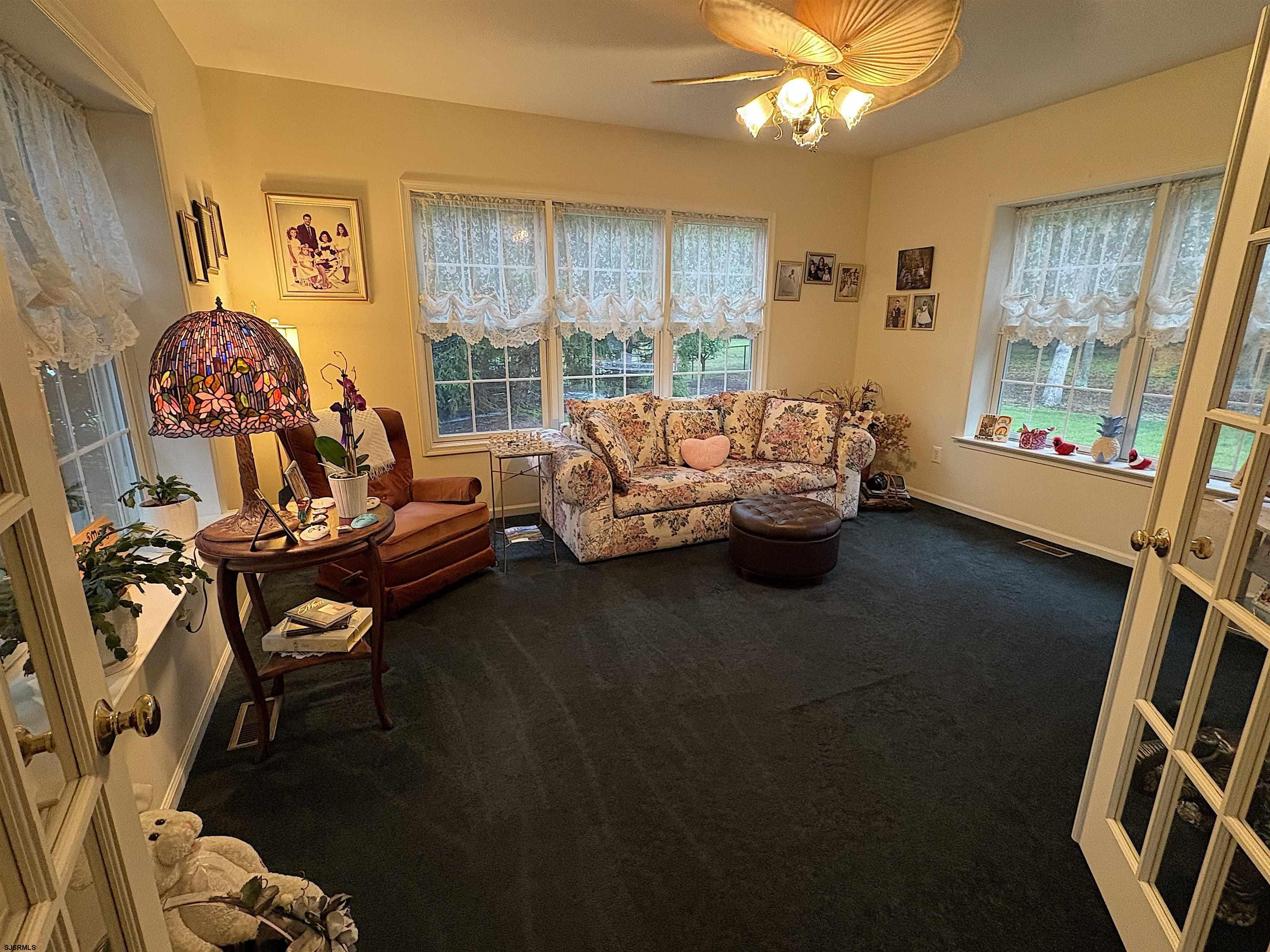 304 Arlington Ct