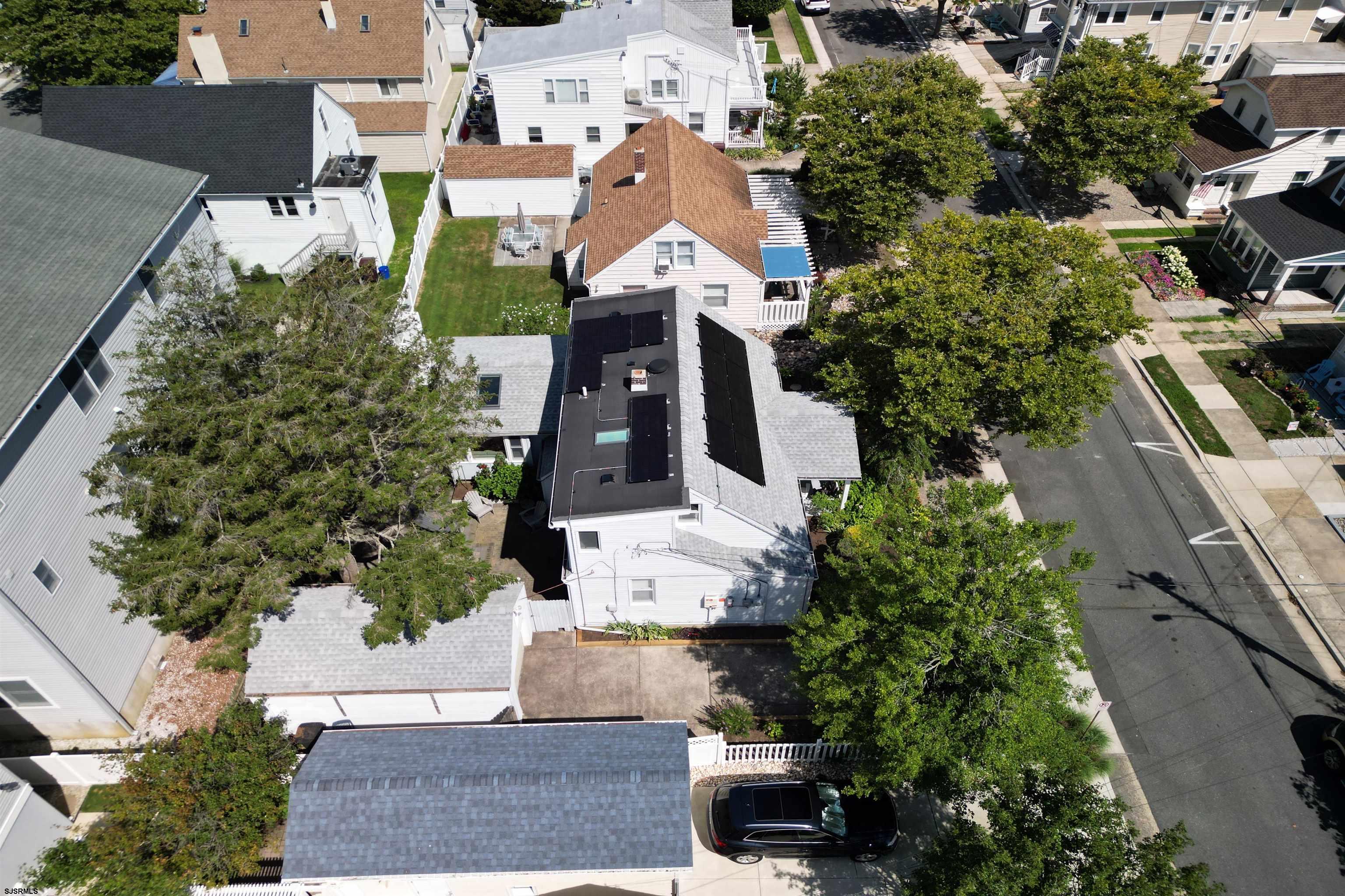 102 N Richards Avenue