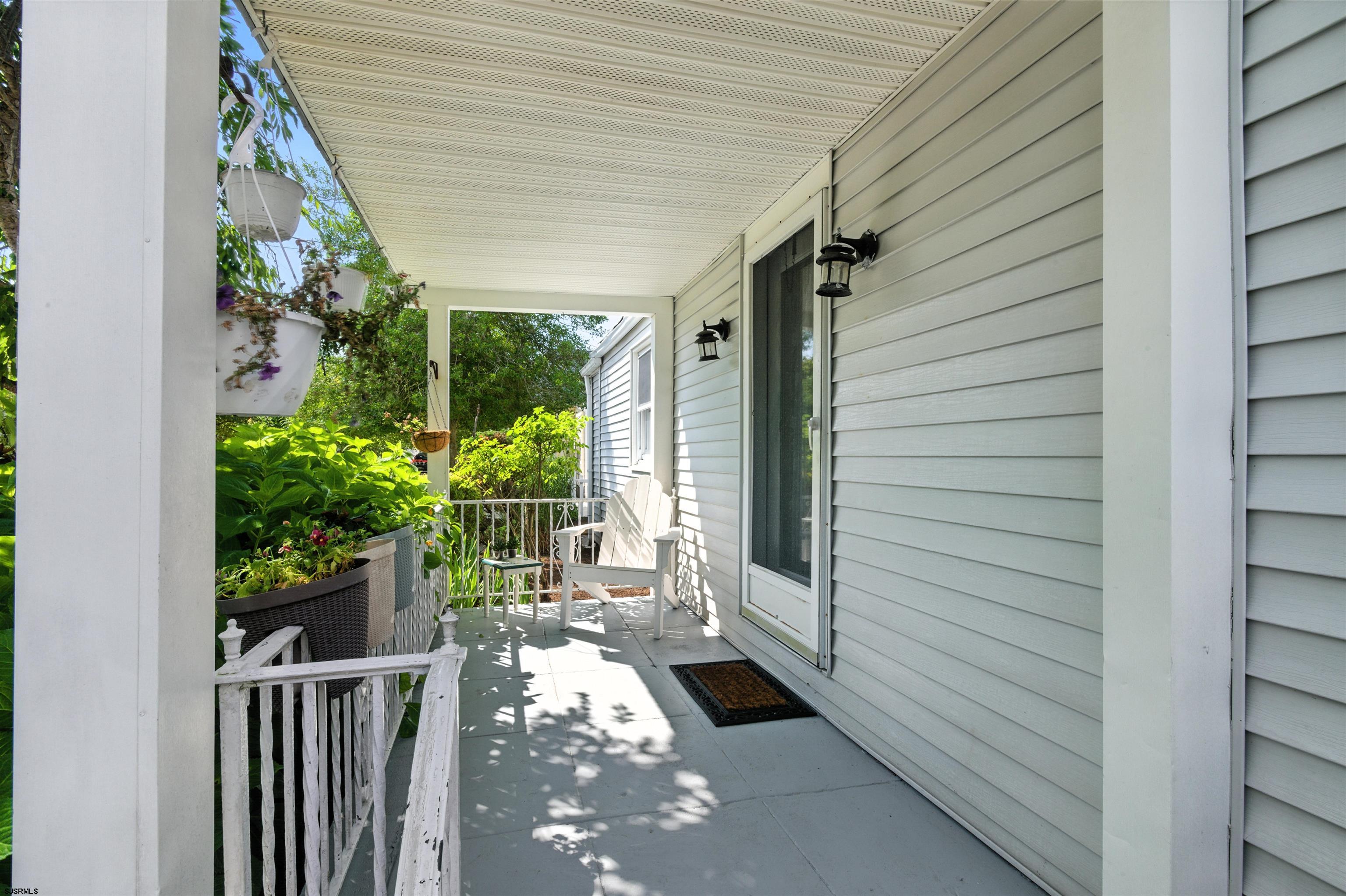 102 N Richards Avenue