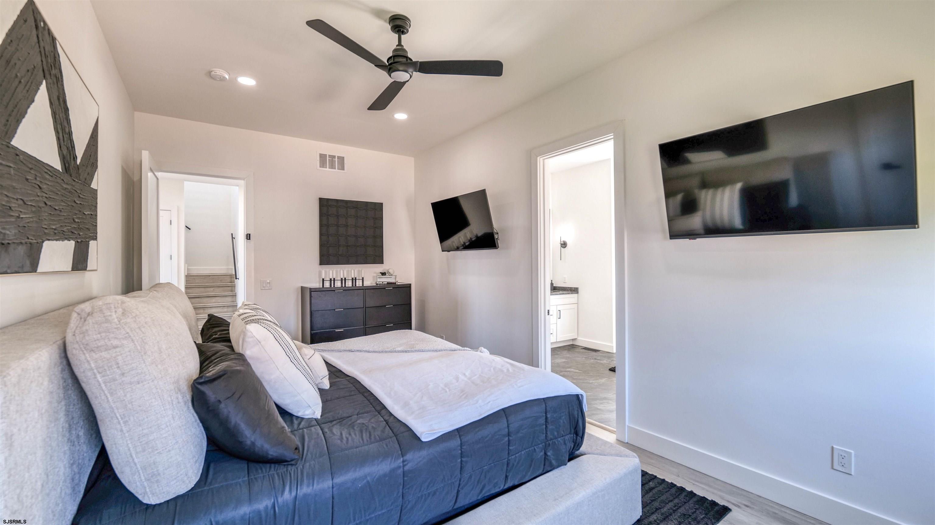 21 Hart Ln