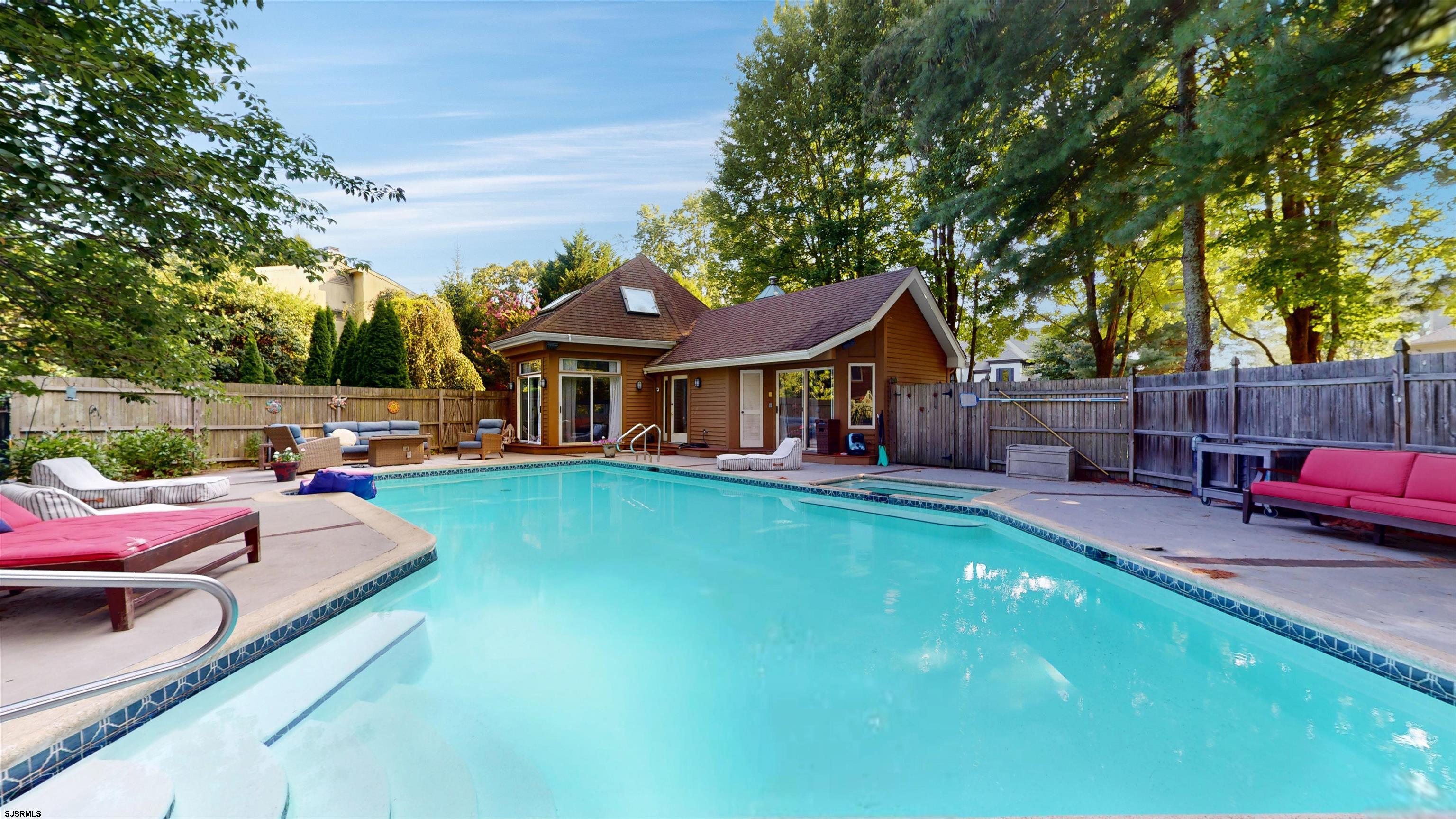 1 Mill Ln