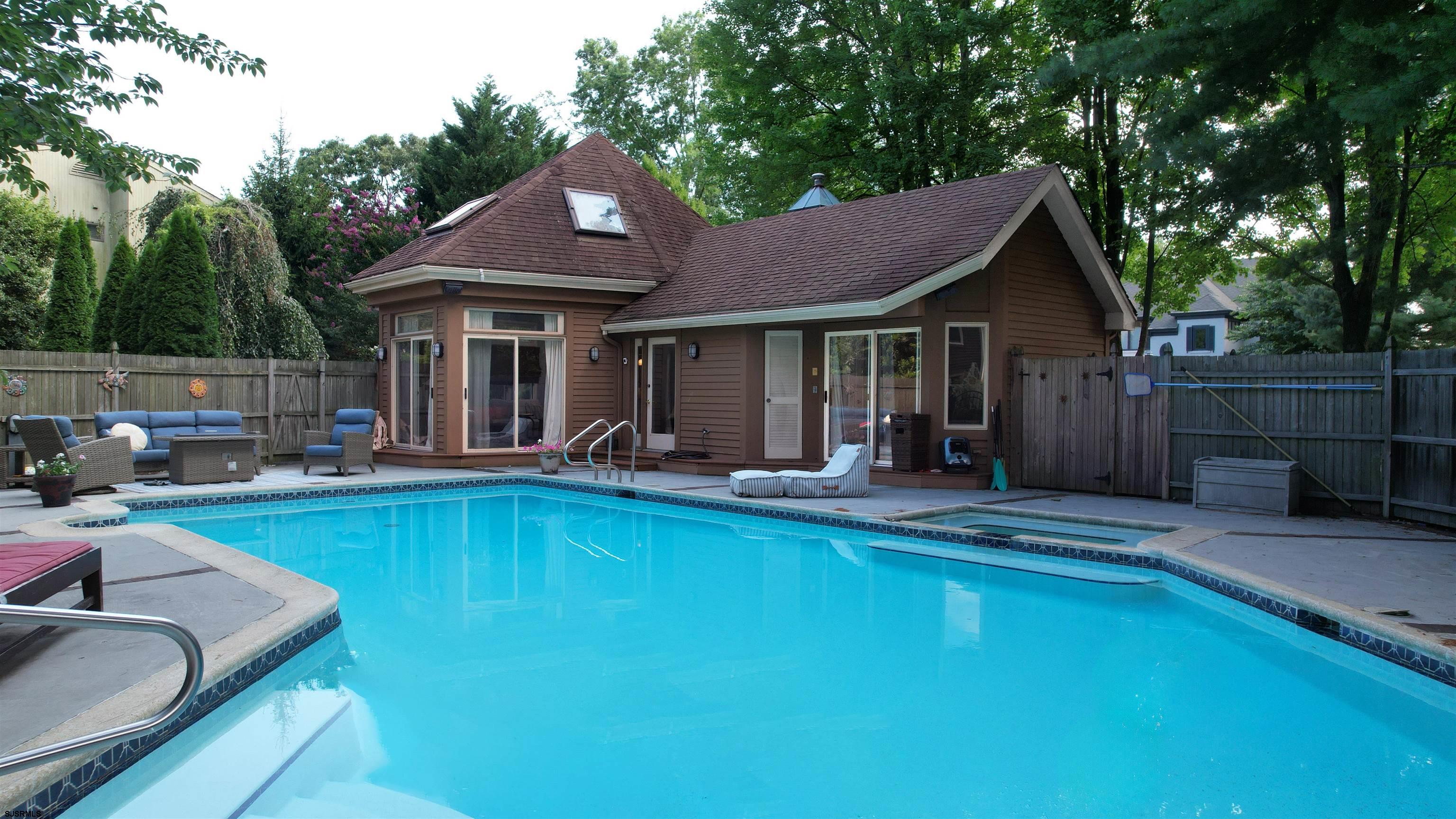 1 Mill Ln