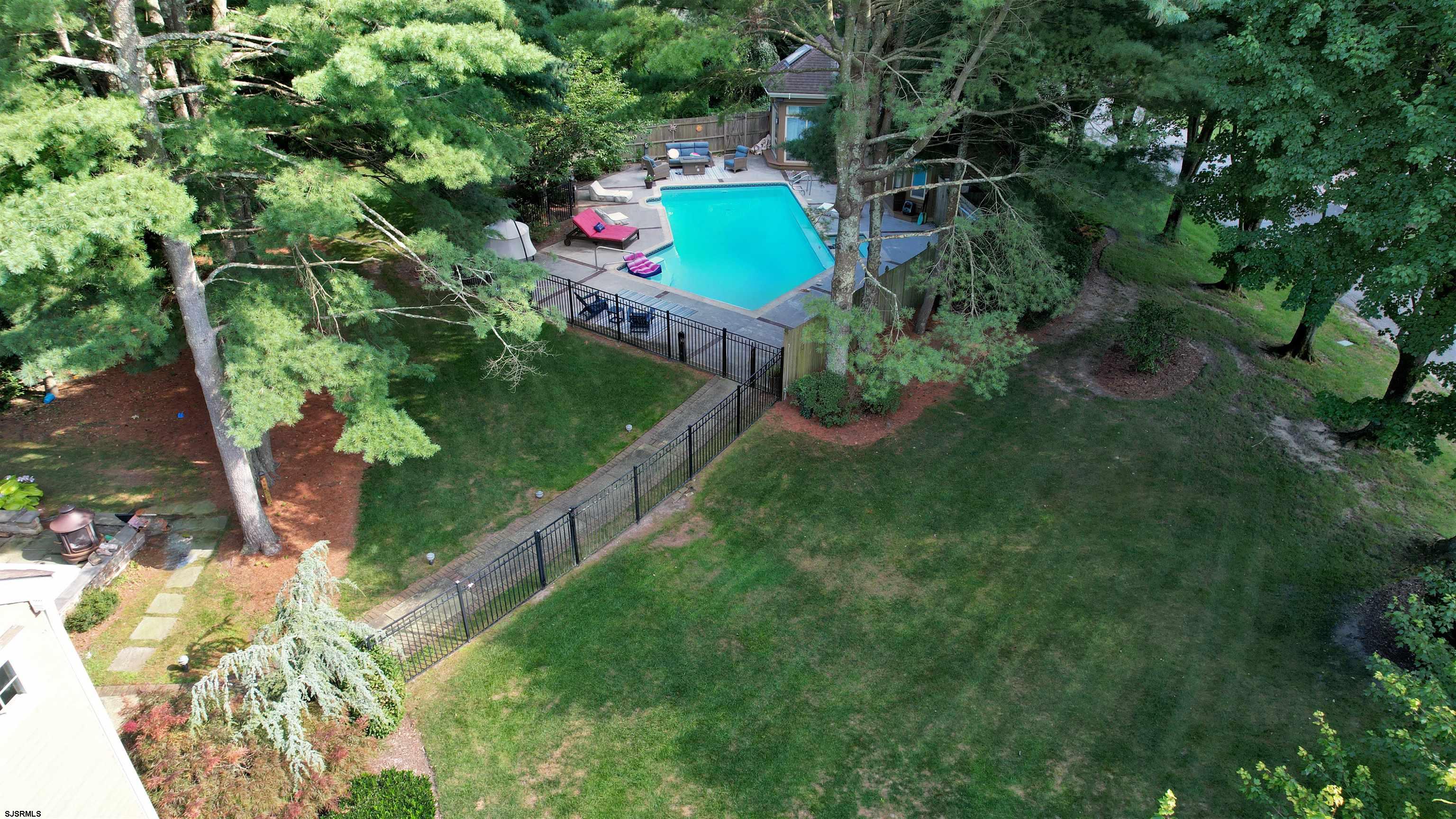 1 Mill Ln