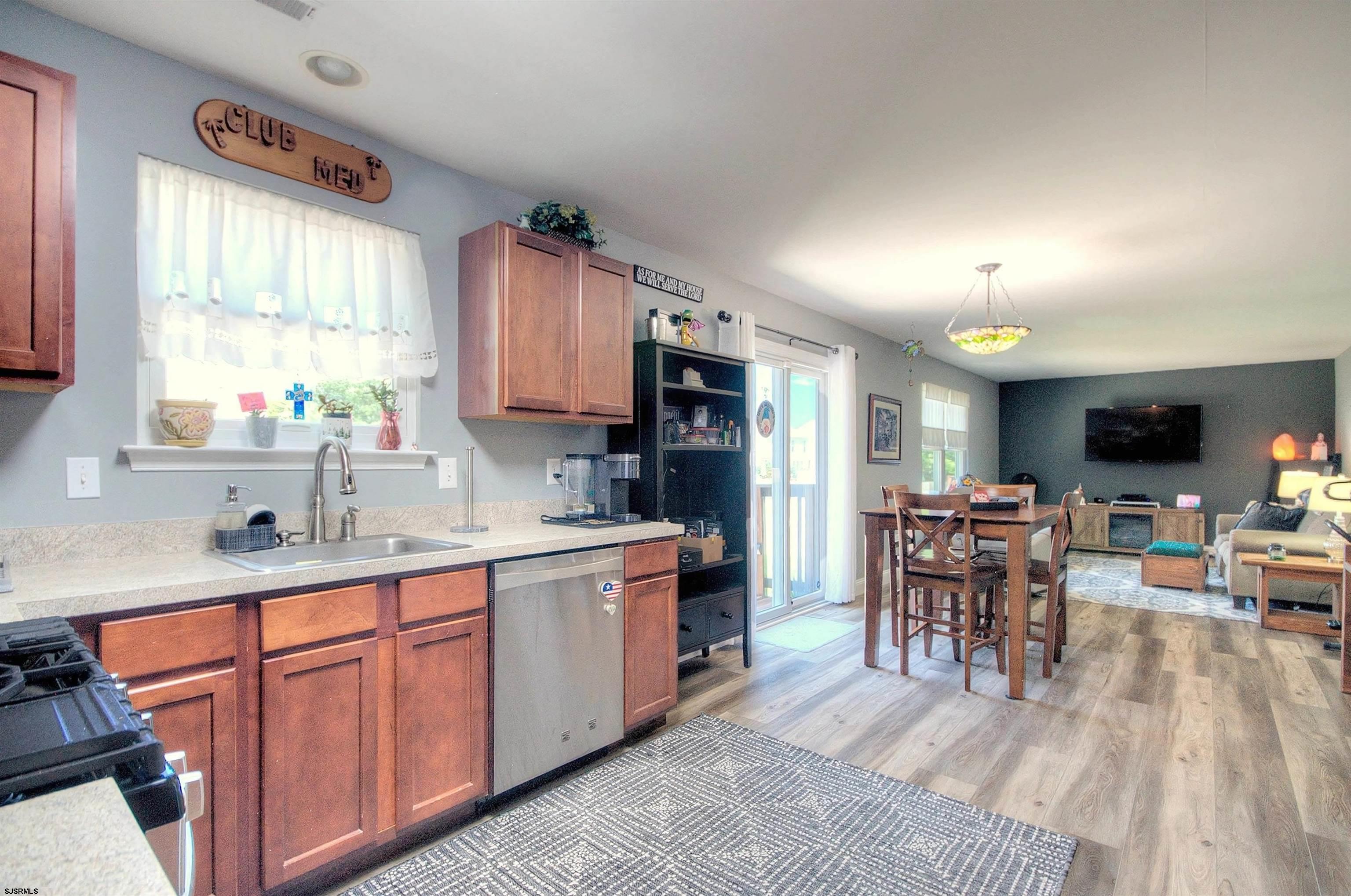 3 Winterberry Road