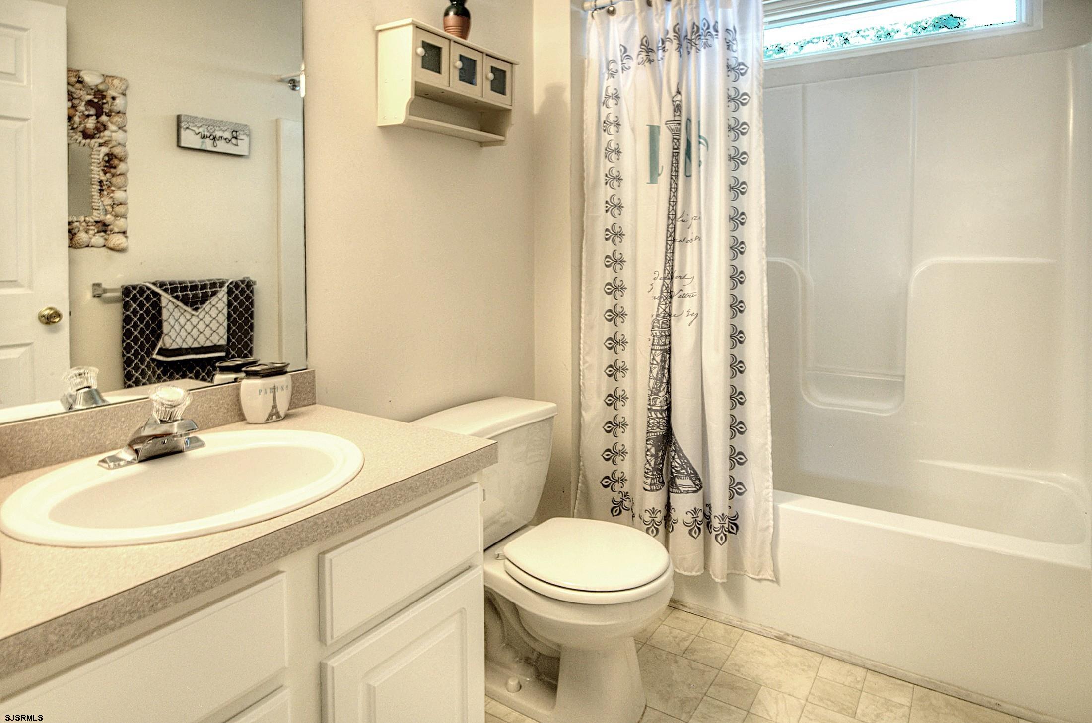 3 Winterberry Road
