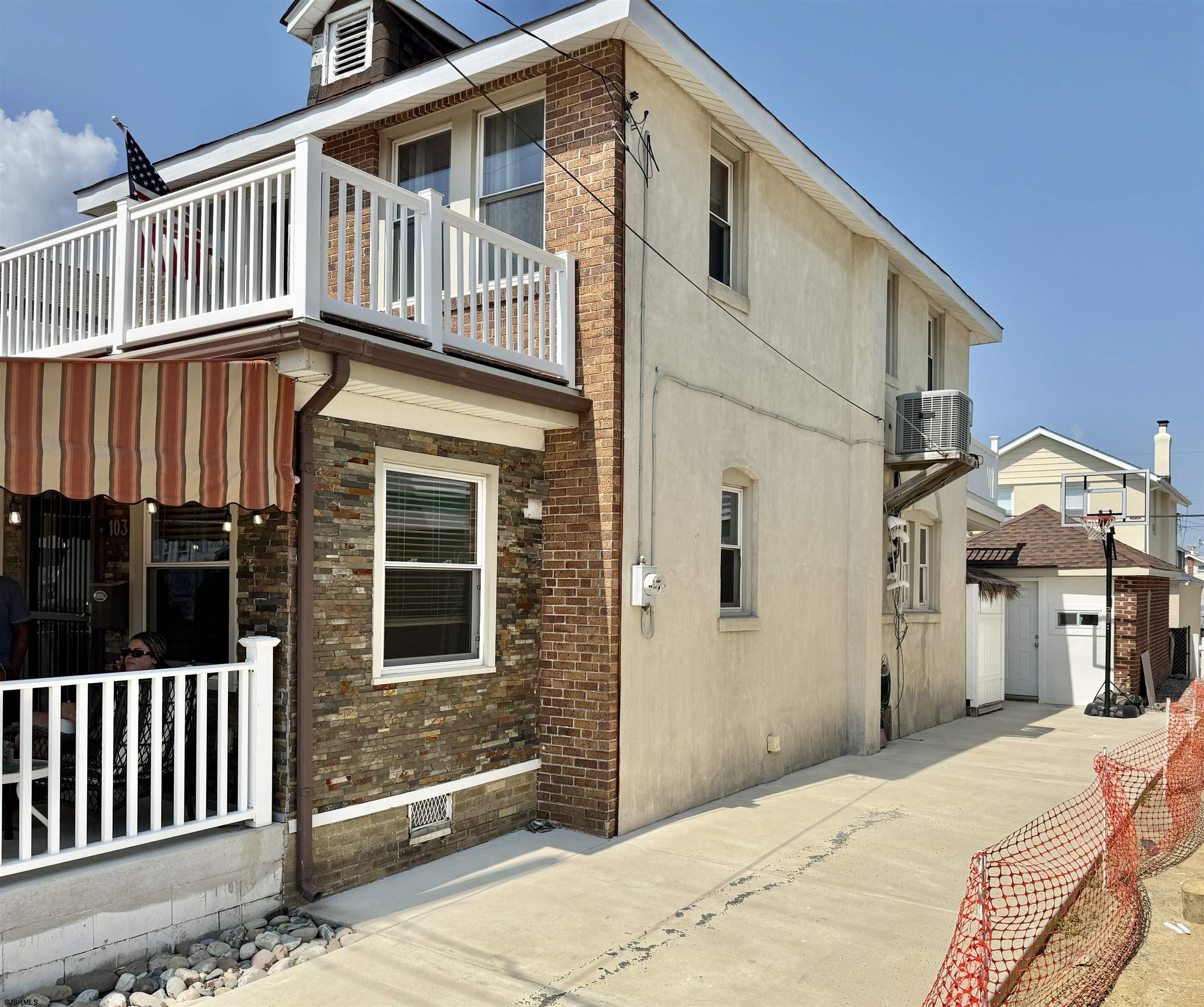 103 N Baltimore Avenue