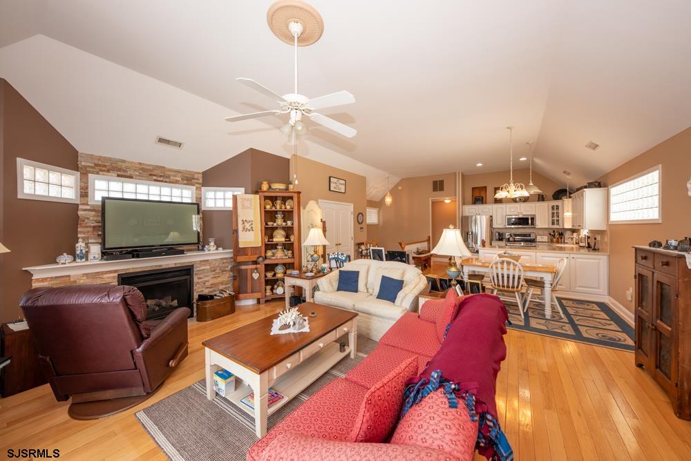 336 W Surf Road
