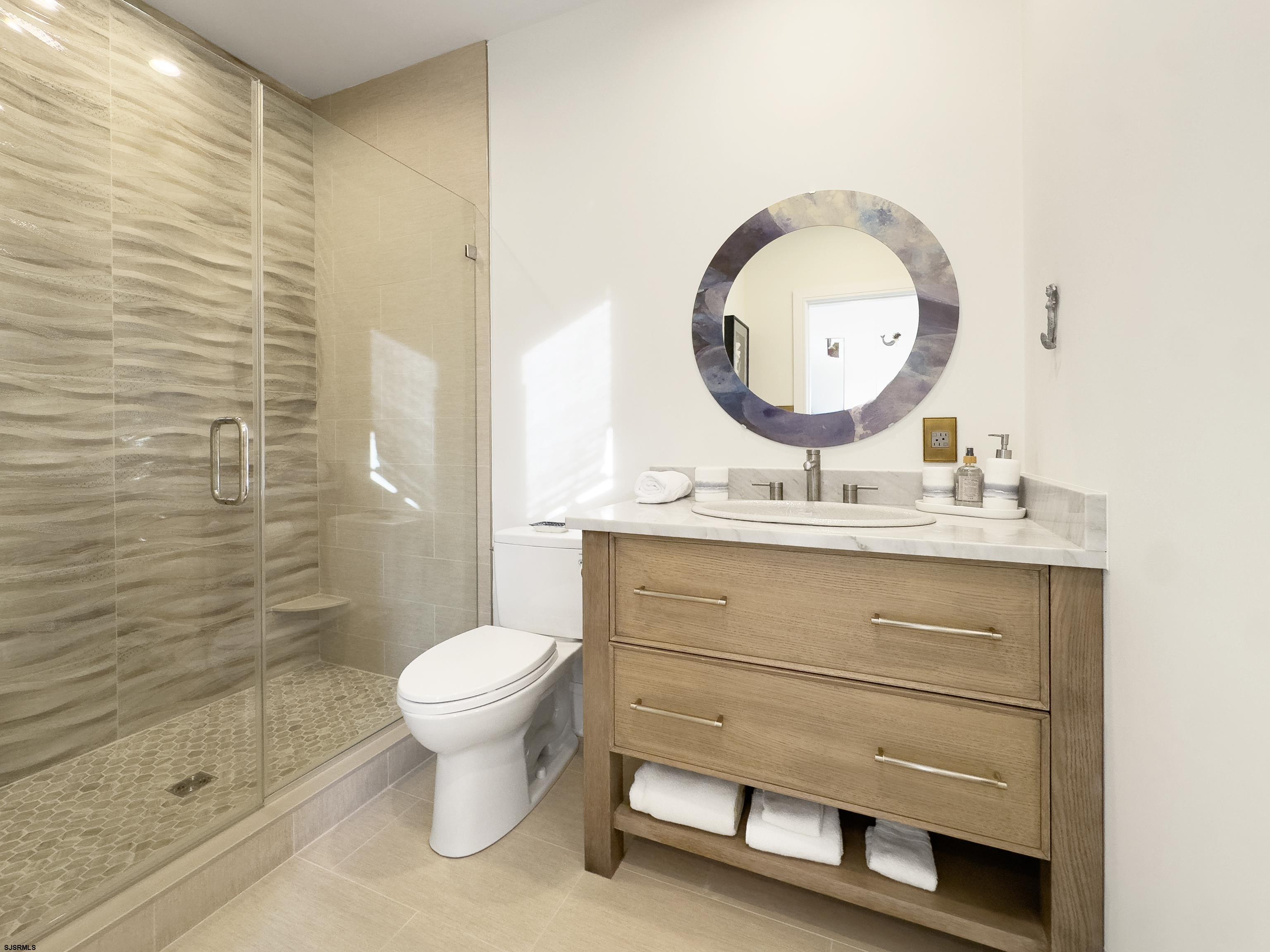 112 S Somerset Avenue