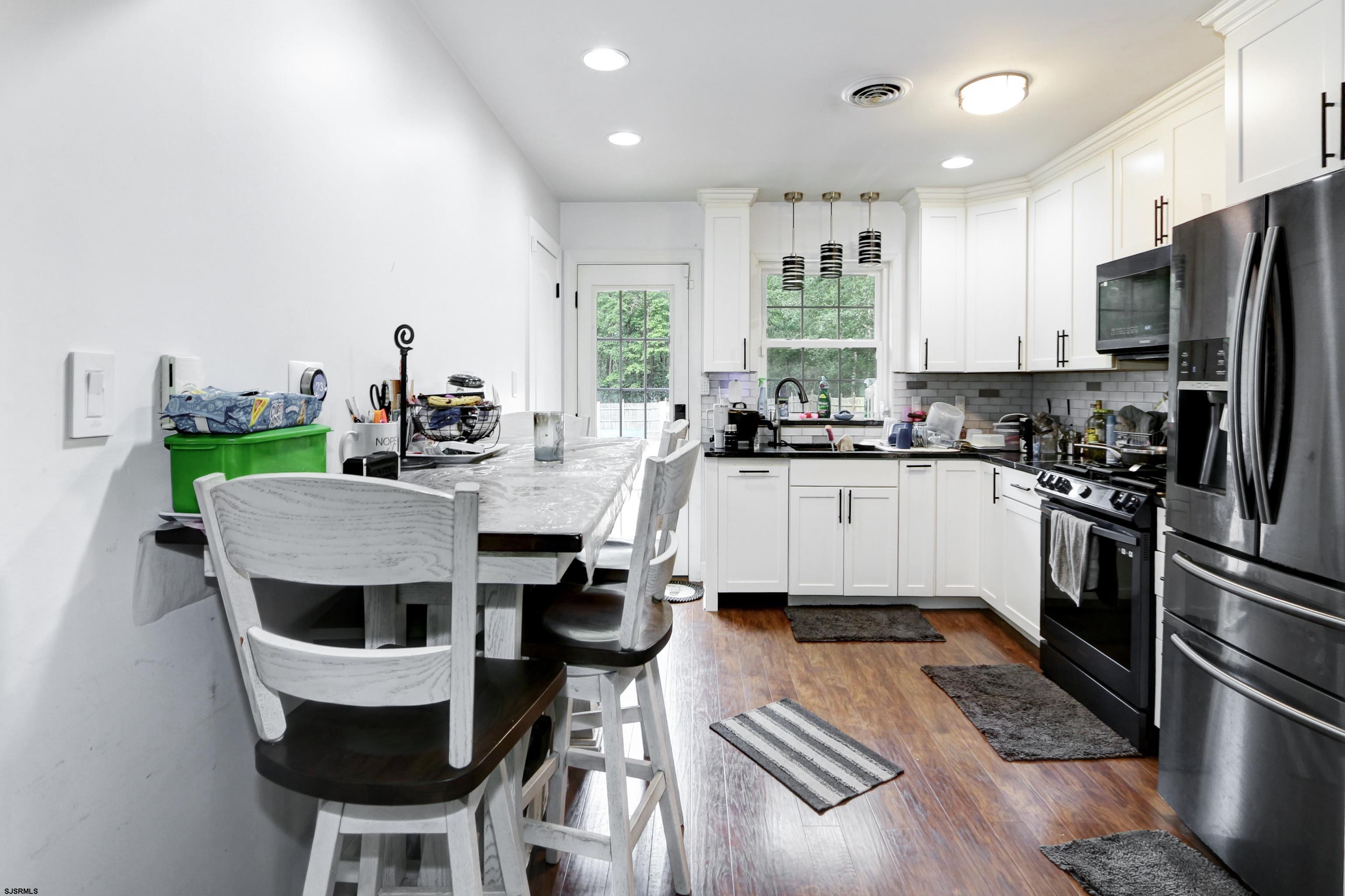 7411 Black Horse Pike - Picture 4