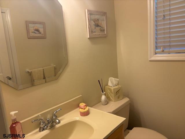 5 Greate Bay Dr