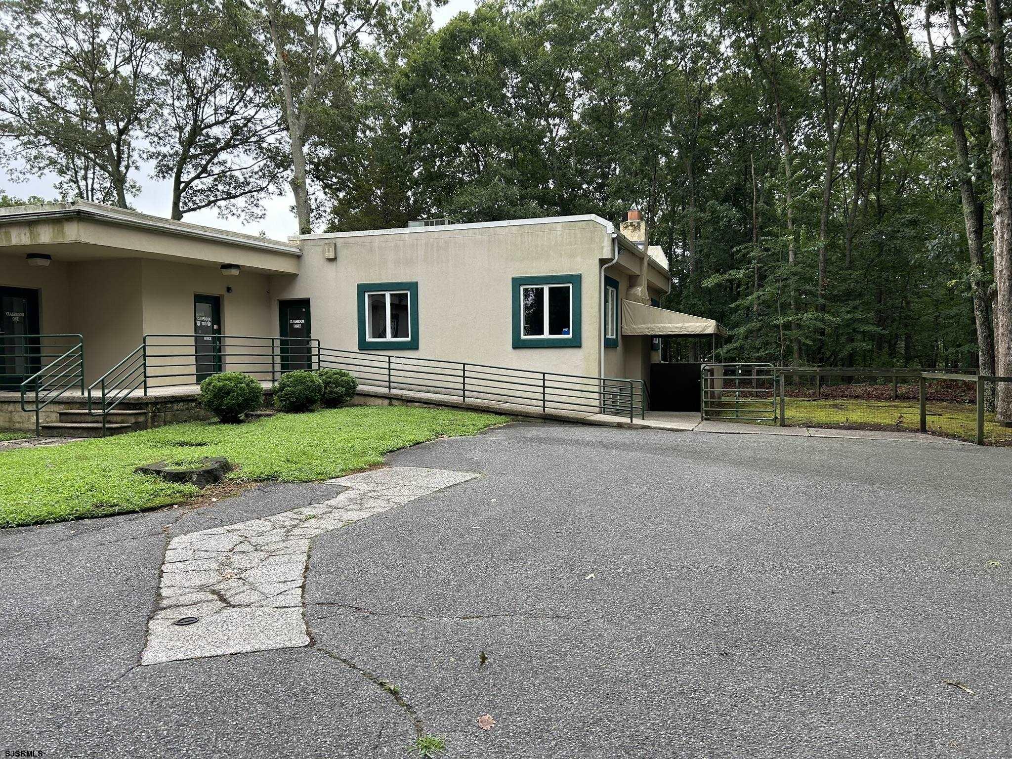 2155 Ocean Heights Avenue - Picture 1