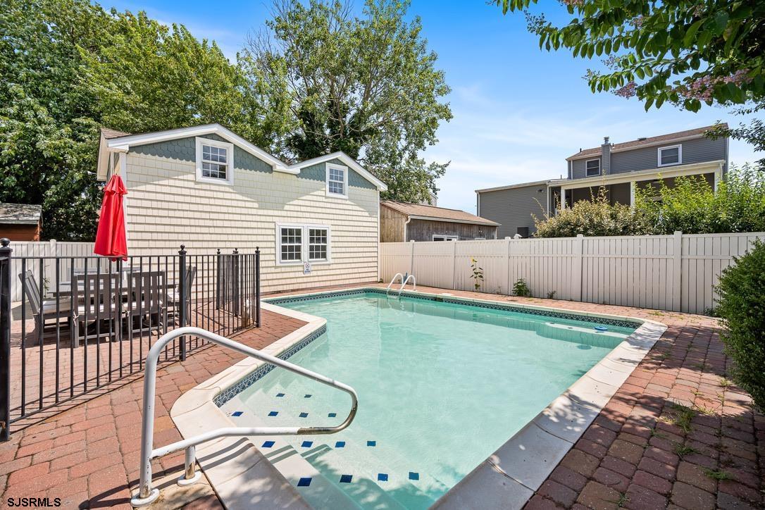 20 Heald Rd
