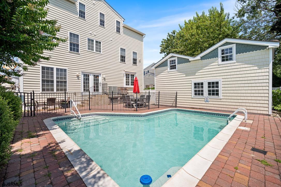 20 Heald Rd