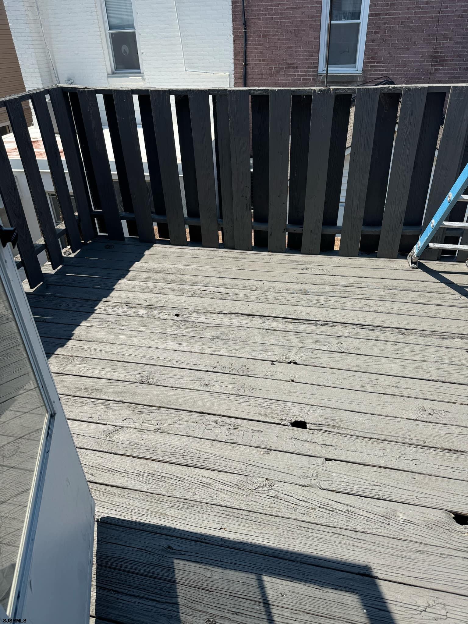 14 N BATON ROUGE Avenue