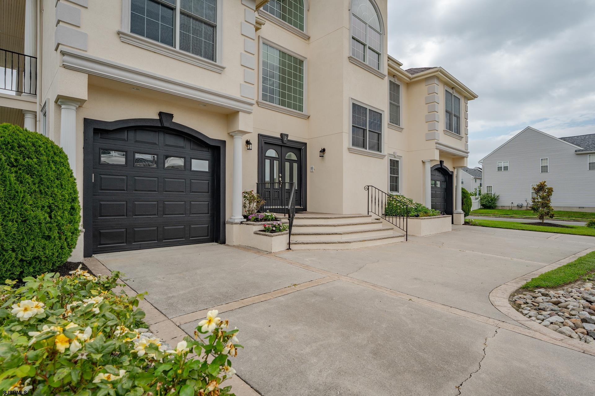 2 Hart Ln