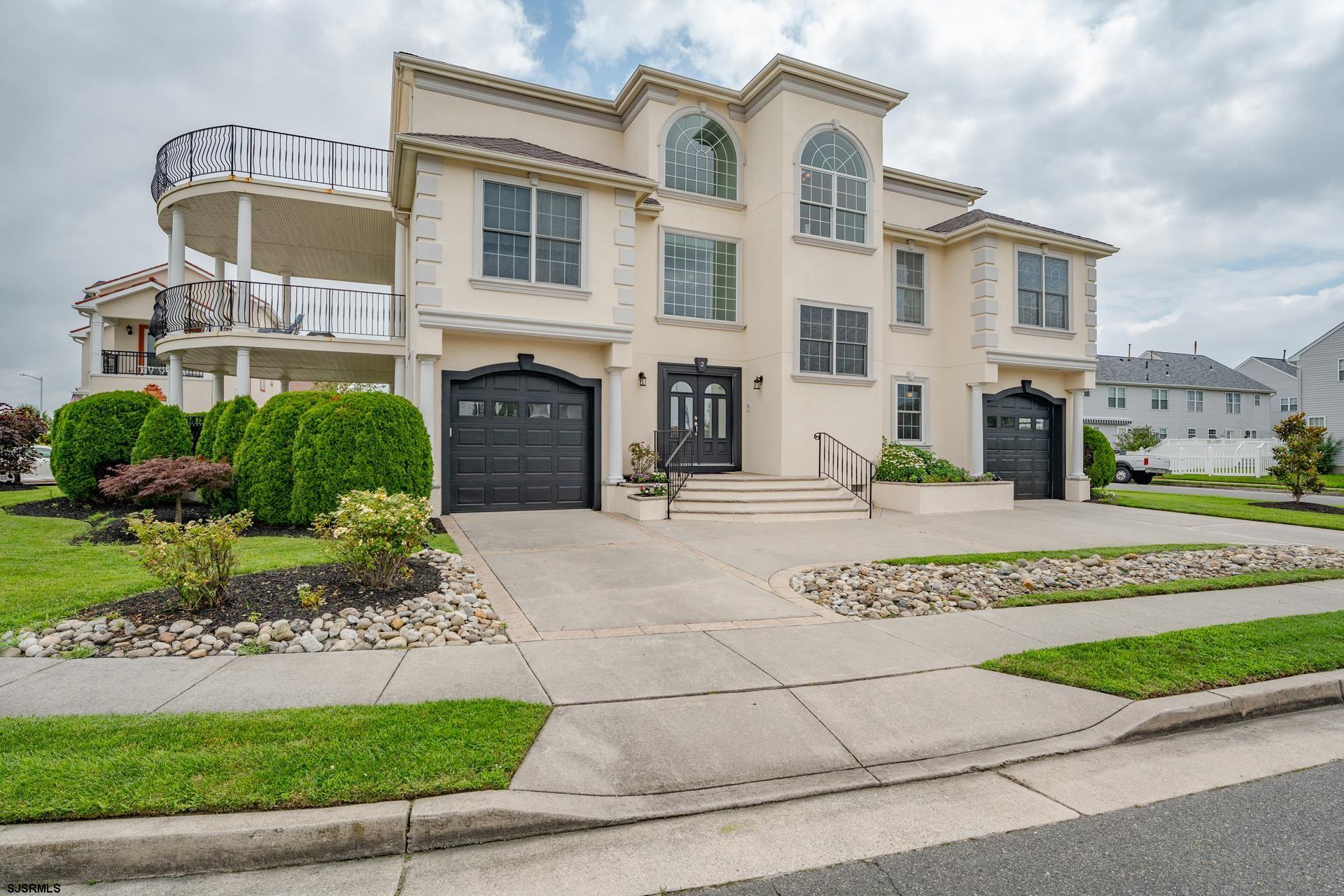 2 Hart Ln