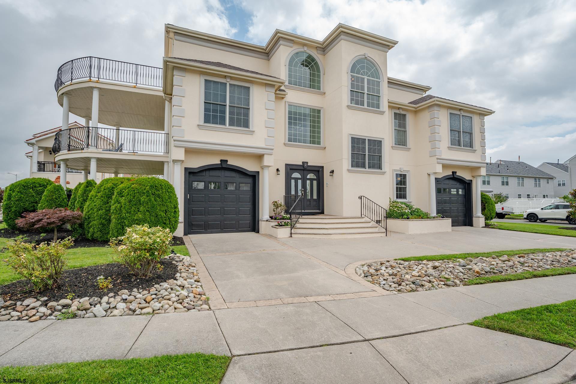 2 Hart Ln