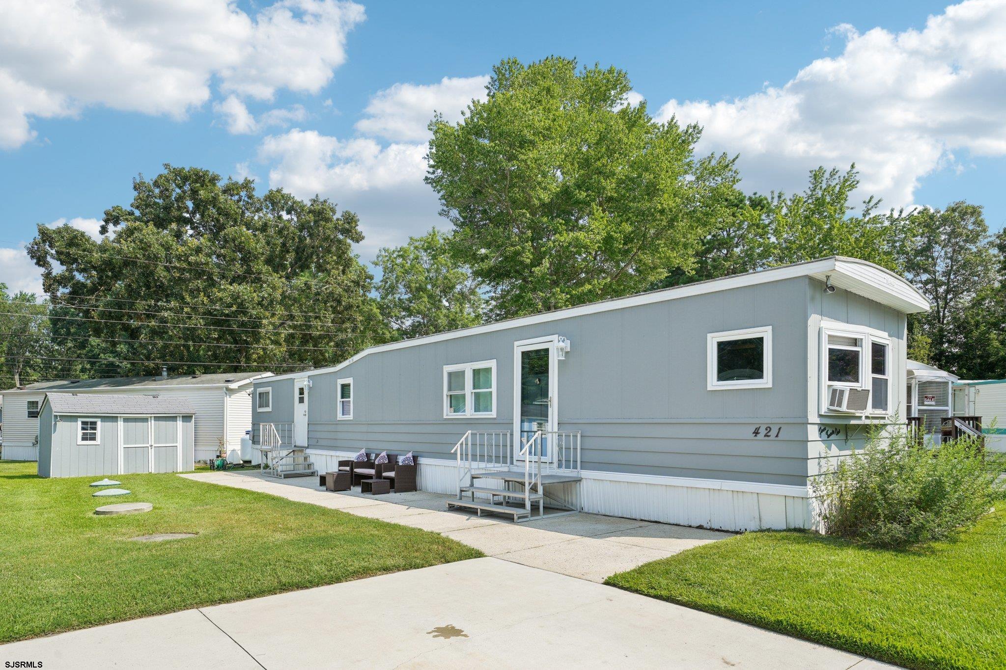 2528 Tilton Road - Picture 2