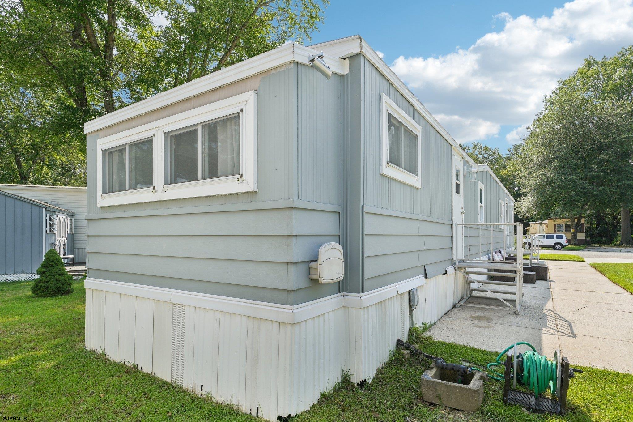 2528 Tilton Road