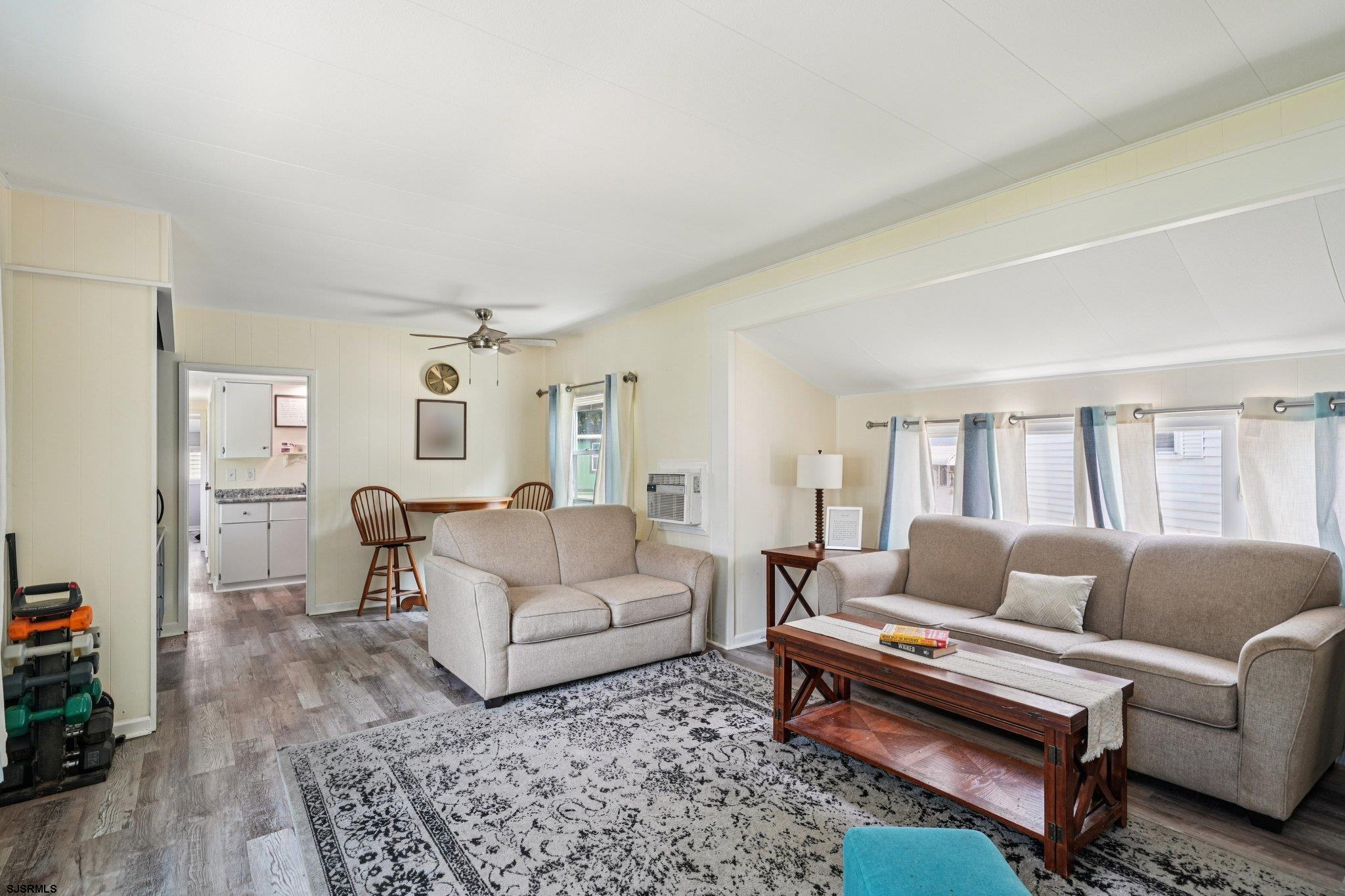 2528 Tilton Road